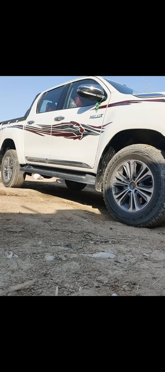 السلام عليكم  سياره لبيع فورويل 2024 سعودي كامله بصمه اوتماتيك الاتصال على الرقم ***********
