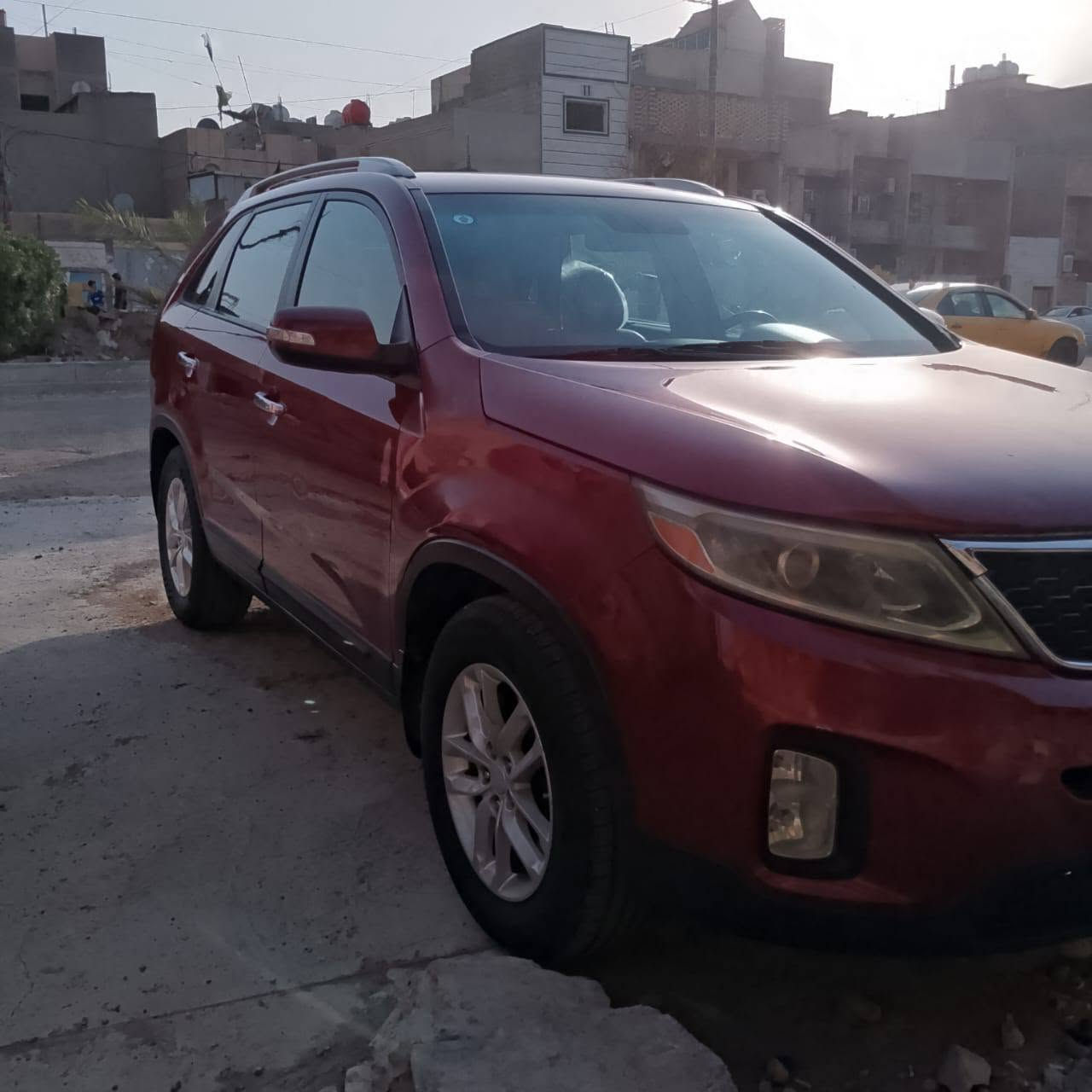 السلام عليكم سورنتو موديل 15 امريكي مكينه 4 سلندر /2400/ 7 راكب جلد  بصمه 3 قطع تبريد  بردات  بطن بيجي  ترحيب  كاميرا خلفيه ماصدا. لد   وكروز سرعه وكشن كهرباء السياره فول. عدا الفتحه .***********
