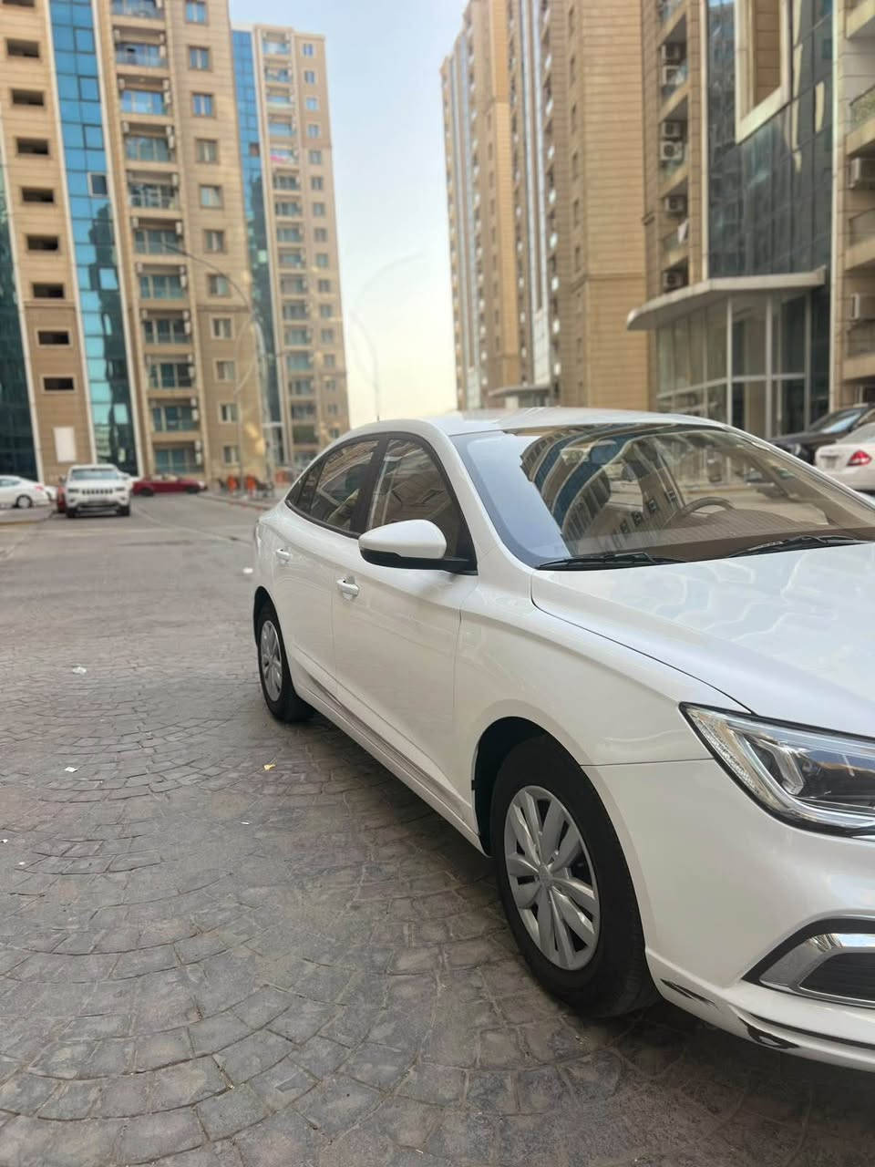 سلاو هاوريانmg 2025 گيرعادي 10 پارچه ره ش له سه رساغي لايت و به گ لايت بيلادي  10  هه زار رويه  سه ياره كه وه ك سفر وايه لايت ليد ئاوينه ئشاره ت.  له هه وليرم. سه عر ٨٤ وه ره قه و مه جال *********** أربيل, العراق
