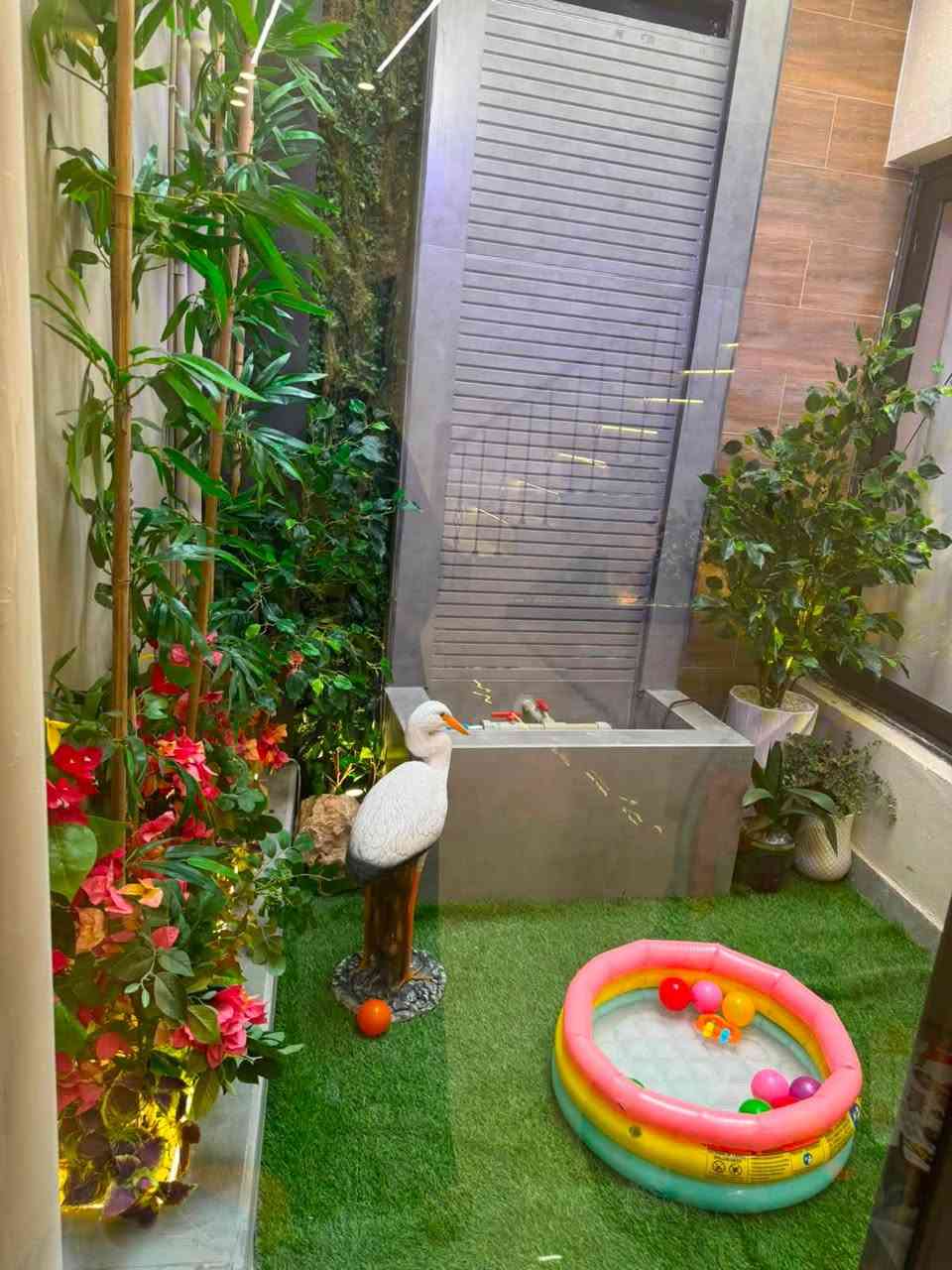 🏠دار صفر بناء حديث
   موقع مميز للبيع بناء ٢٠٢٦ 
~~~~~~~~~~~ 
بيت ١٥٠ م  ركن  طابقين  
طابق الأول مطبخ حار وبارد 
هول 
استقبال 
صحيات 
غرفة نوم 
حدائق داخلية  عدد ٢ 
مع نافورة / مغربي / ابواب شبابيك المنيوم/ درج بيانو/ نظام بوكسات 
سنة البناء ٢٠٢٦ 
طابق ثاني ٣ غرف نوم  
حي الواسطي 
/ قرب محطة الواسطي 

~~~~~~~~~~~

~~~~~~~~~~~

~~~~~~~~~~~
💸السعر :علق تم يوصلك السعر 
~~~~~~~~~~~
~~~~~~~~~~~
للاستفسار اكثر الاتصال على
***********📱
~~~~~~~~~~~
نستقبل جميع العروض 
🏠السكنيه  🏛️التجاريه
مكتب عدن بدايه سايدين عدن مقابل مجمع جوهره
