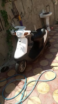 بطة • مكينته مفتوحه • نقصه باتري