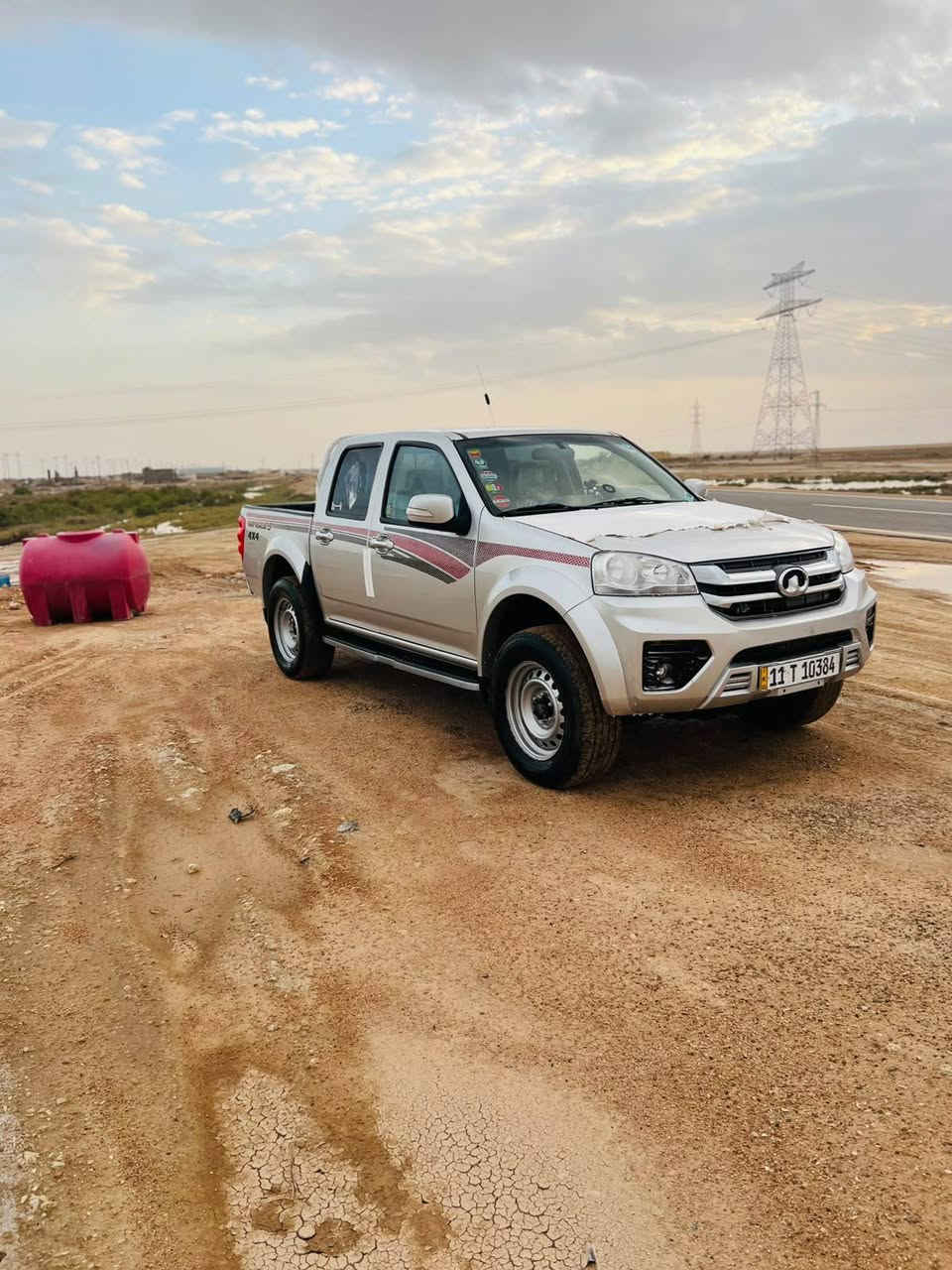 كريت ويل دفع رباعي سياره كاز مسحبوبه شركه يعني 
بيه وكاله عام فقط ماشيه ٥٢ ترهم بيع او مراوس حسب القناعه
تصال عله ‏‪***********‬‏
