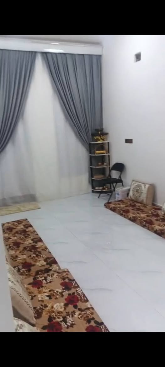 🕋بسم الله الرحمٰن الرحيم 🕋

👋السلام عليكم ورحمة الله وبركاته👋

🏪يعلن مكتب انمار للعقار

🌄الانبار قضاء الفلوجه 

🏡 مشتمل  

#للبيع في الشهداء هي المأمون قرب مجمع البرديني في ال 19 الف 

🔵 المساحه 156م 

🚧 بناء طابوك حديث 

طابو صرف سند تحويل ملكيه بسم شخص واحد 

🛣️شارع 10 م 

🏠طابق واحد يحتوي على غرفتين 

🔵استقبال 
🔵مطبخ 
🔵غرف عدد 2 واحده سويت 
🔵مناور 
🔵صاله
🔵صحيات عدد 2  

💲#السعر المشتمل 90 وقابل للتفاوض 

🧑‍💻عزيزي عندك عقار وتريد تبيعه باسرع وقت راسل صفحتنه نلبي لك طلبك 🙏♥️

⁉️للاستفسار اكثر مراسله صفحتنا او زياره المكتب انمار للعقار الواقع على شارع 60 مجاور مطعم  نفر بخاري  ومجاور المطعم وكوفي بلاك ساراي شارع السكلات او الاتصال 

☎️***********☎️كورك 
☎️***********☎️ واتساب  

⁉️اذا كنت تملك عقار وترغب في نشره مراسله صفحتنا او زياره المكتب انمار للعقار او ارسال المعلومات على الواتساب ☎️👆

⁉️الاسعار المعلنه في مكتبنا تحدد من قبل البائع وليس المكتب ونجمع البائع والمشتري وجها لوجه لاتمام عمليه البيع

⁉️متابعه ولايك للصفحه ليصلكم كل ماهو جديد فضلاً وليس أمراً

♥️طابت أوقاتكم بكل خير ♥️
سوق الفلوجه المفتوح عقارات الفلوجة العقار المميز الفلوجة سنتر عقارات الفلوجة🏘

