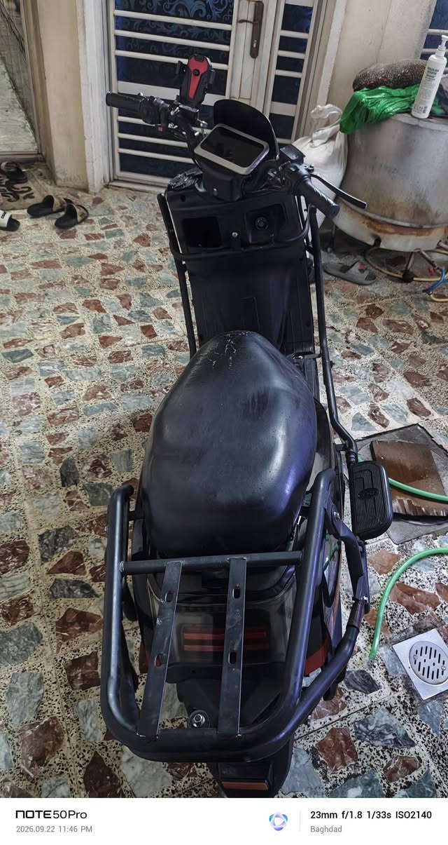 سكنس شحن  
ملف ٢٥٠٠w 
الدراجه كامله 
٦ بطاريات ٧٢ فولت 
البطاريه ٣٢ امبير 
السعر  ٧٠٠ الف عنولني بغداد 
الرقم ***********

نص مكتوب في الصور:
- NOTE 50 Pro 2026.09.22 11:45 PM 23mm f/1.8 1/33s ISO1228 Baghdad
- NOTE 50Pro 2026.09.22 11:47 PM 23mm f/1.8 1/33s ISO875 Baghdad
- NOTE 50 Pro 2026.09.22 11:46 PM 23mm f/1.8 1/33s ISO1359 Baghdad
- NOTE 50 Pro
- 2026.09.22 11:48 PM
- 23mm f/1.8 1/33s ISO845
- Baghdad
- NOTE 50 Pro 2026.09.22 11:46 PM 23mm f/1.8 1/33s ISO2140 Baghdad
