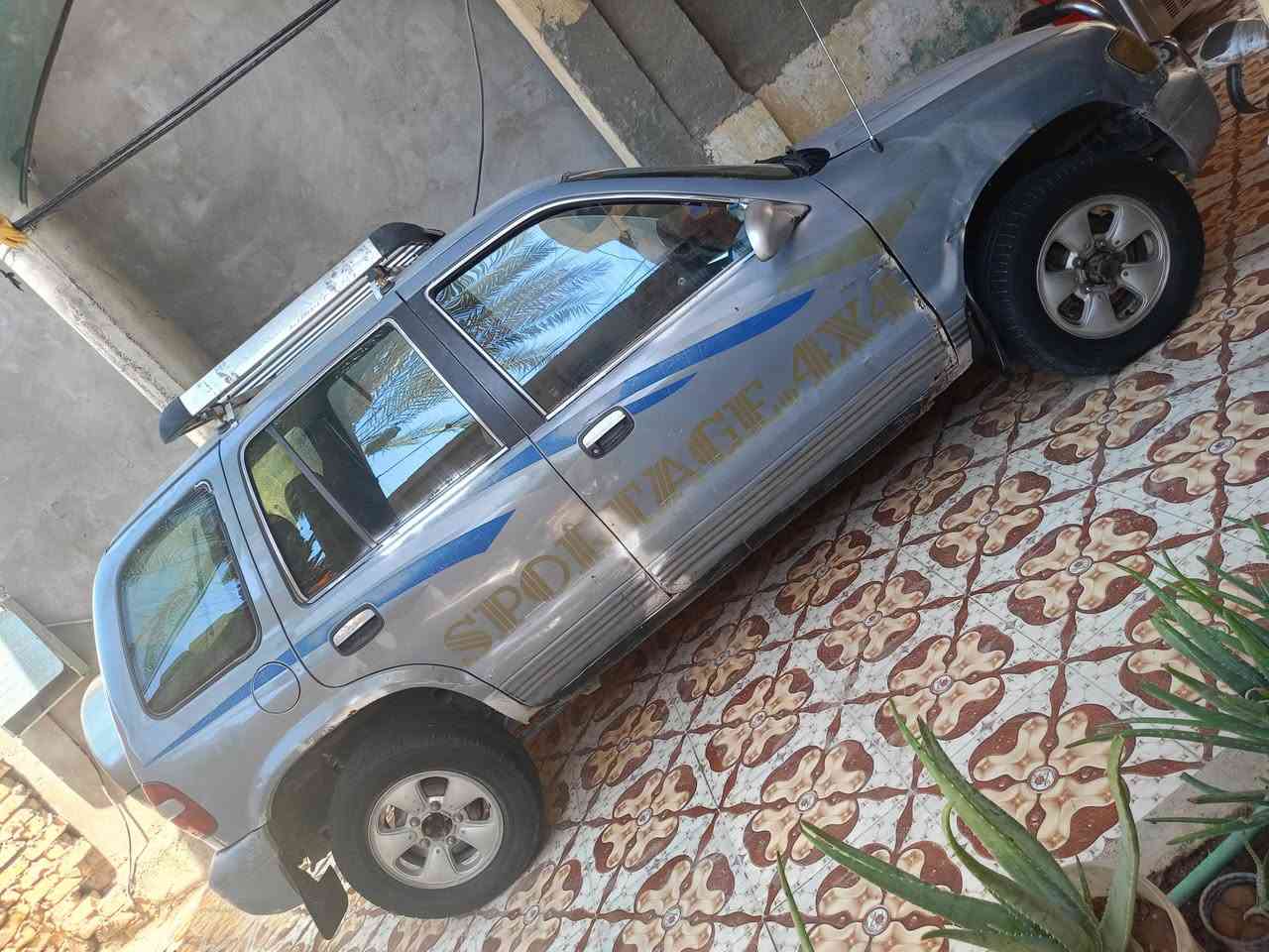 السلام عليكم
للبيع او مراوس شعندك نزل بس كون رقم بغداد او ديالى 
كيا سبورتج موديل 94 بسمي شرط التحويل هزة جديدة 
رقم بغداد كير عادي كير مكينة شاصي مكفول 
سعرهة 35 او مراوس 
مكاني ديالى / سيف سعد 
***********
