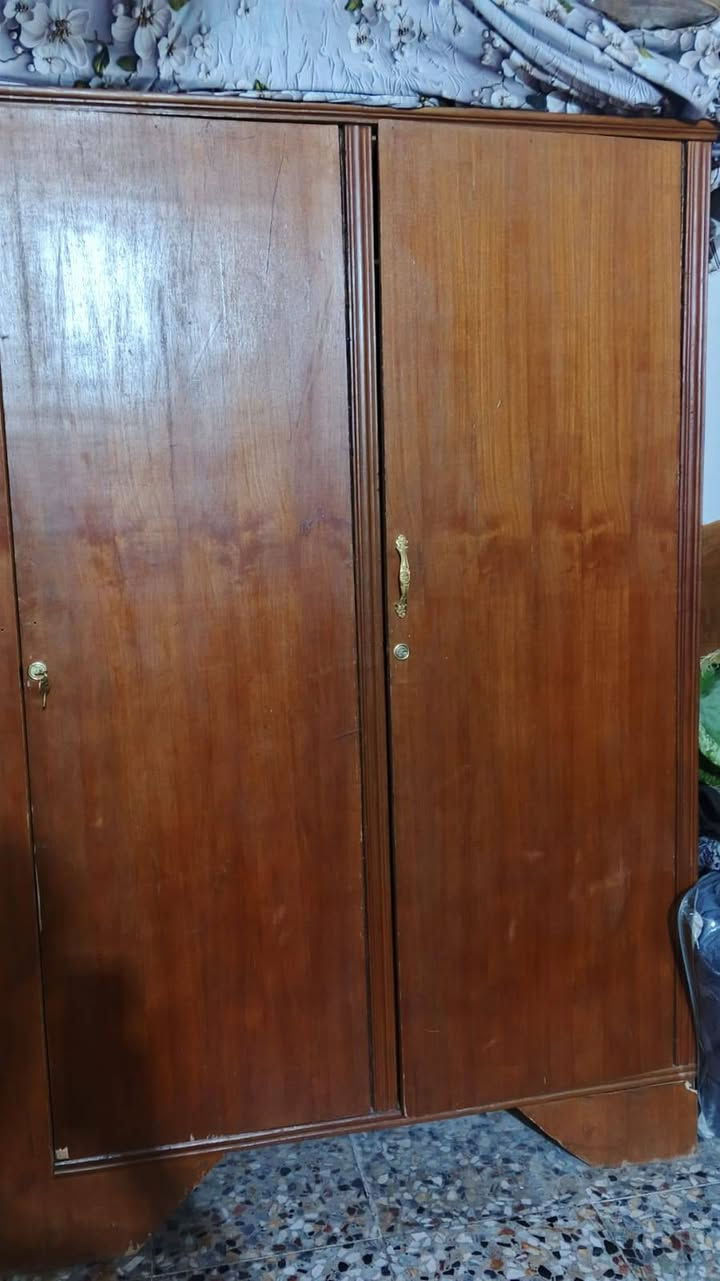 🔥 للبيع – بيع مستعجل 🔥

👔 كنتور ملابس مستخدم – 4 أبواب
💰 بيع مستعجل وبسعر مناسب

📞 للتواصل والاستفسار: ***********
