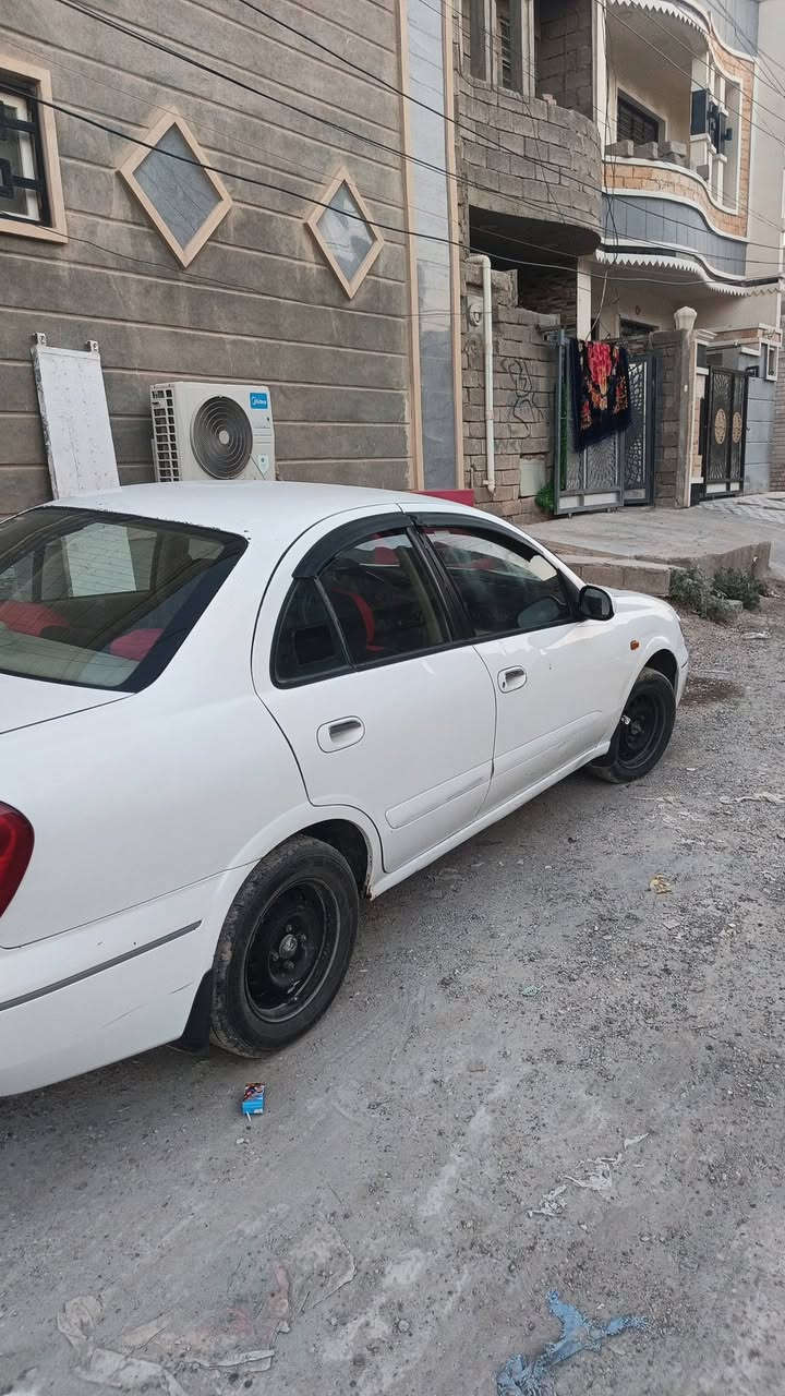 سني ٢٠٠٩
محرك كير شرط. 
سنويه بأسمي هزه جديده رقم بغداد مشروع وطني.. 
بيه ضربه بل صندوك. 
ومبدل قبق الجنطه والباقي كفاله عامه.. 
السعر ٧٨ وبيهه مجال قليل‏‪***********‬‏
مكاني بلد.. 
مكلف بل نشر اتصل
