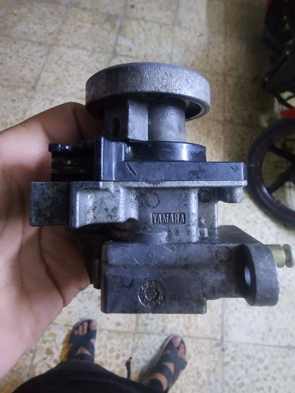 القطعة • قطع غيار