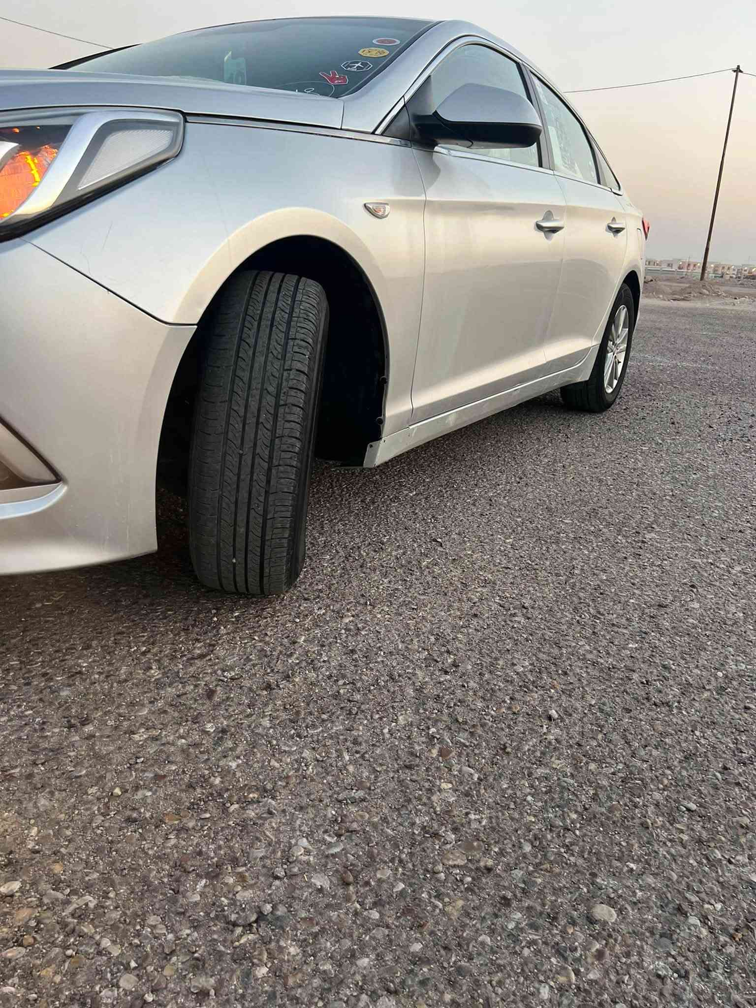 دخوووول جديد كسر كارتون 
اذا مو جديده كروتك روحه ورجعه ع حسابي 
هونداي سوناته موديل 2018
ادوات ادوات ادوات
كصه جنطه 
متومه رقم وسنويه وهزه بغداد انكلزي الدولي
دواخل كسر كارتون 
تخم تاير 
محرك 2000
كصه جنطه 
باتري جديد 
شرط شغل السياره مال كسره وعطش غني عن التعريف 
تبريد مكفول وي السويج 
تبريد قطعتين امامي وخلفي 
مري شفط 
السياره غاز خط واحد وارد كوري 
السعر المطلوب49وبيه مجال حك الجيه 
المكان بصره 
نظام ايكوو
مانع انزلاغ 
سياره حيل متعوب عليه مال جناي الله شاهد

الشراي يتصل وبخدمته والموشراي لايكسر بيه
***********
