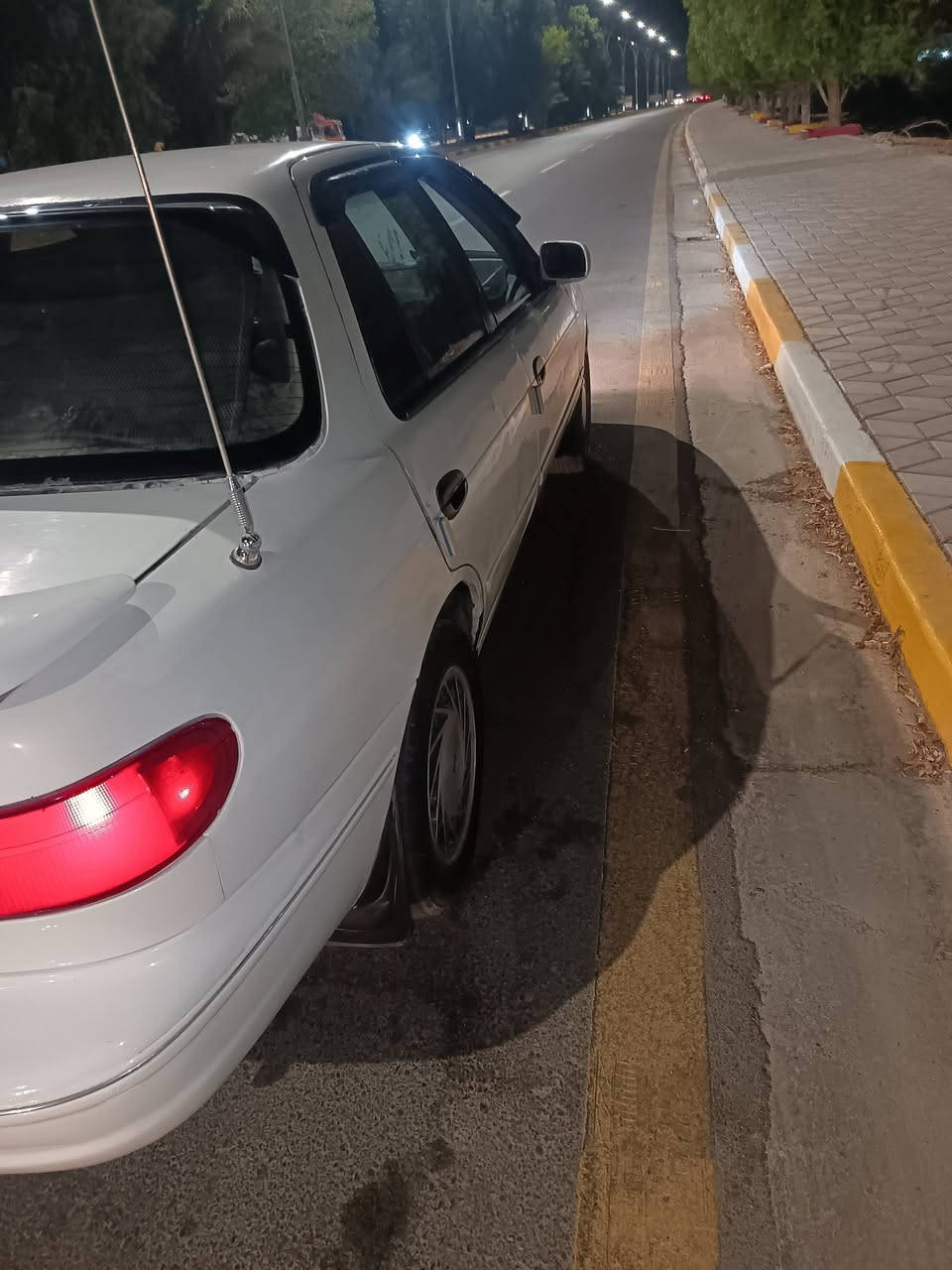 للبيع كيا سيفيا
موديل ١٩٩٤ 
رقم بغداد 
كير اوتوماتيك 
مكينه مسكر
كير و مكينه وحداديه جديد
كهربائيات كلها شغاله 
تخم تاير جديد
صدر امامي خلفي جديد 
دوشمه جديد 
سيارة شرط النضافة 
صبغ للجماليه 
مكفولة من ضربة وكص 
السعر ٣٠ بيه مجال بسيط
ا
للأستفسار ***********
