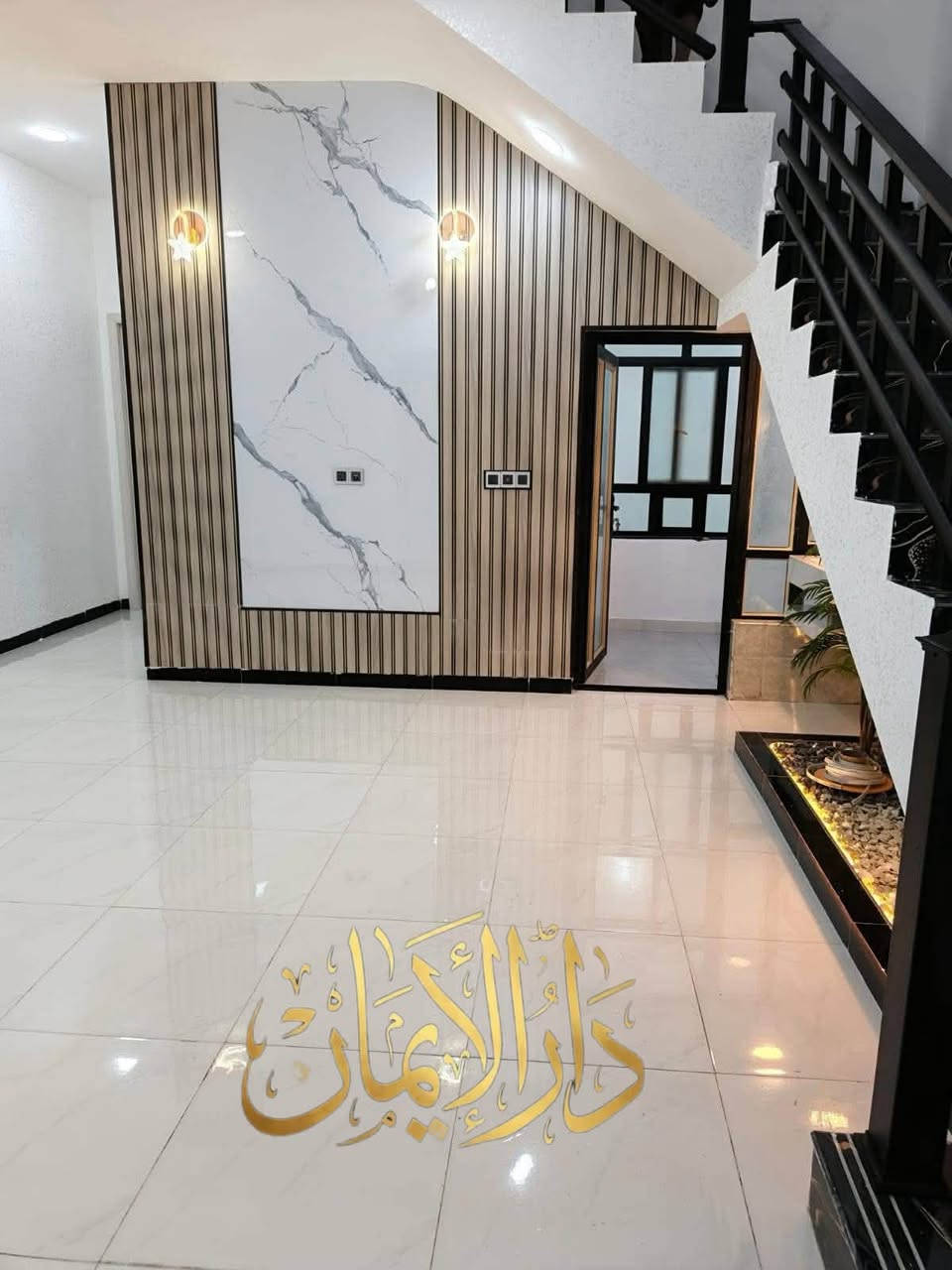 🏠🏠🏠🏠

بسم الله الرحمن الرحيم 
العنوان الانبارفلوجه 
فرصه ذهبيه وبسعر مناسب للبيع مشتمل طابقين بناء حديث بناء ٢٠٢٦ زيرو غير مسكون بناء طابوق درجه اولى المشتمل في حي الأمين مربع ال 17 المشتمل فول سيراميك وبناء درجه اولى بناء مفصول أضلاع وسقف يتكون من كراج وصحيات خارجيه واستقبال ومطبخ وصاله ومناور عدد ٢ وحمام وغرف نوم عدد٣ وبيتونه مأسس مجاري خطين ومؤسس ماء ٤ خطوط نضام بوستر صاعد نازل تاني ماء كبير ٢٠٠٠ لتر مؤسس نضام كامرات سبالت دفن 
🌴1️⃣التسلسل📠/166
🌴2️⃣مساحه🏚️/125m
🌴3️⃣الواجهه🏫/6.25m
🌴4️⃣النزال⛺/20m
🌴5️⃣الشارع🛣️/10m وبوجه شارع 
🌴6️⃣المرقم/17666
🌴7️⃣اقرب نقطه داله / قرب مجمع البرديني 
🌴8️⃣خدمات🏞️/ ماء وكهرباء 
🌴9️⃣السعر/120بي مجال 
🌴🔟 
📜نوع الملك / طابو ملك صرف 

 🌴🌴🌴ادارة مكتب دار الايمان للعقار 🌴🌴🌴

⚫للاستفسار📞📞 
☎وسام العيساوي 
***********(الواتساب)📞
***********📞  

     🌴لا نتعامل على المصرف العقاري🌴
_______________________________________
1️⃣●اسعار 💵العقارات المعلنة في مكتبنا تُحدد من قبل البائع 💸صاحب العقار وليس المكتب والسعر قابل للتفاوض بين البائع والمشتري📜 

2️⃣●⌛نتميز بعدم رفع سعر العقار من قبلنا ونجمع البائع🌴والمشتري وجهاً لوجه لغرض الاتفاق📝  على السعر النهائي 👍 

3️⃣●🌴قضاء الفلوجه/حي الشهداء شارع ستين 60 قرب نادي الصمود Fallujah, Iraq اذا عندك عقار تريد تعرضه للبيع او تريد تشتري عقار 

4️⃣🌴فقط ارسال المعلومات  على الواتساب او الاتصال على هواتف المكتب .. 

☎️نستقبل هواتفكم على الارقام التاليه 

☎️ابو عبدالله العيساوي 
*********** (الواتساب) 
***********
☎️***********
