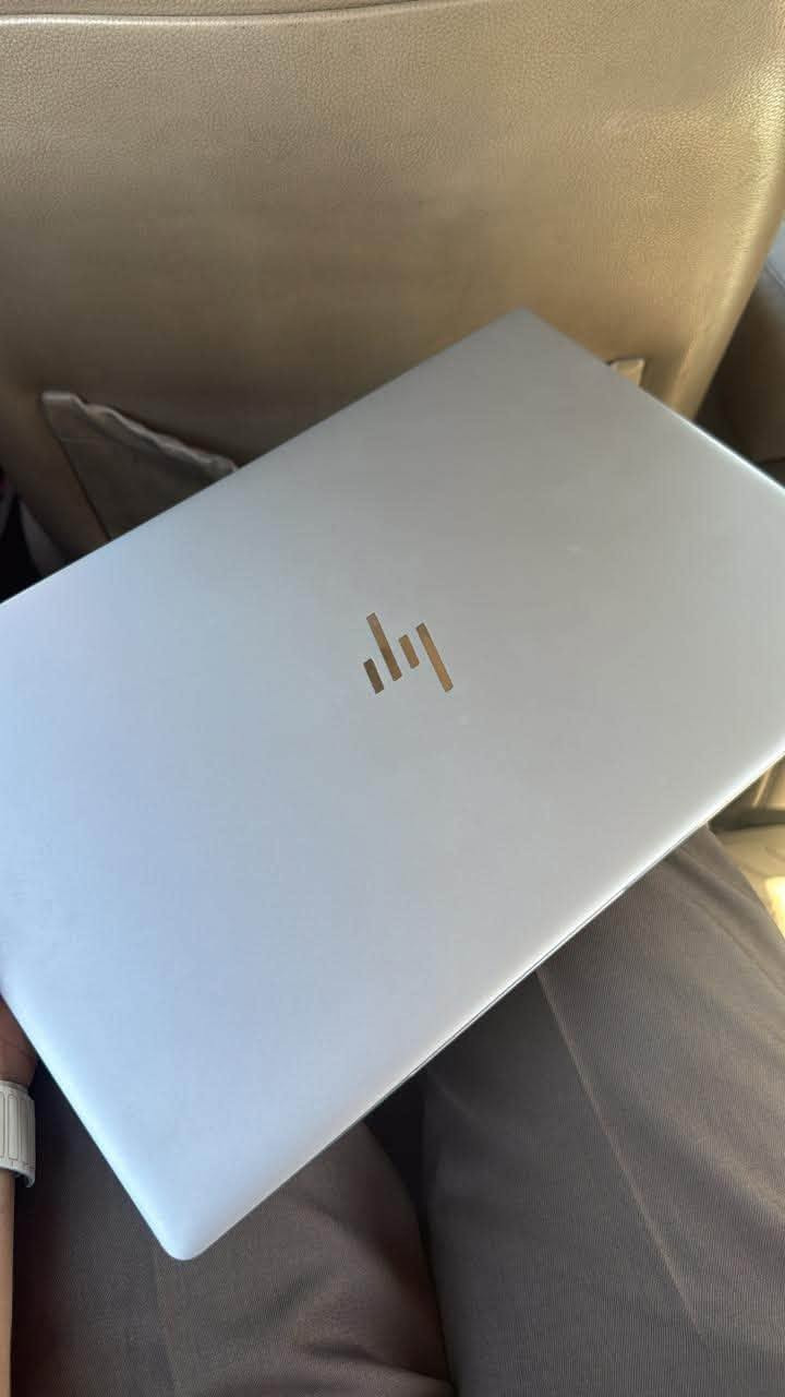 EliteBook 850 G5 • i5-7300U • ٨ جيجا