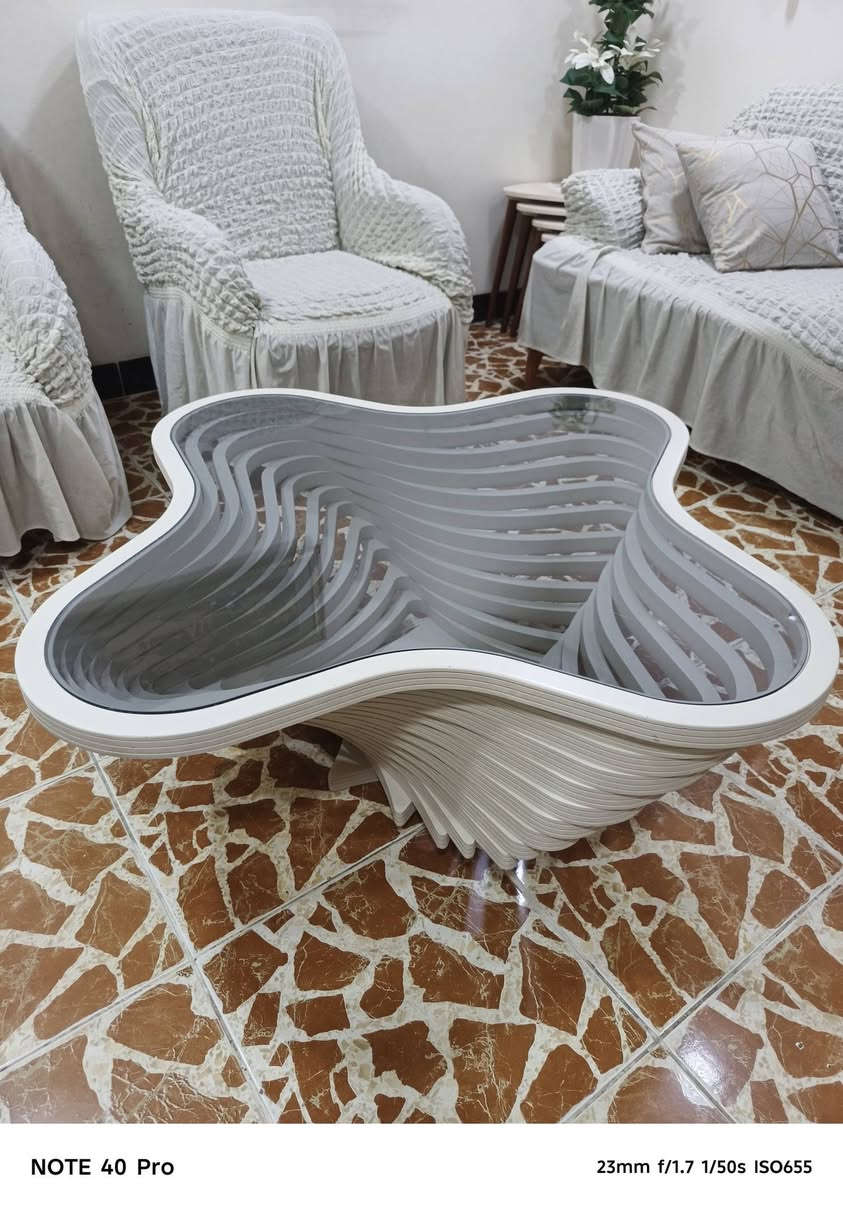 طاولة • كركوك • بدون عيب