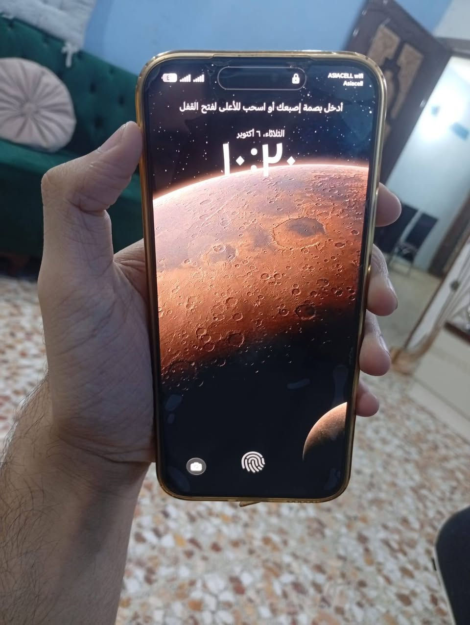 هونر ٤٠٠ • ذاكرة ٢٥٦ • بطارية ٥٢٣٠