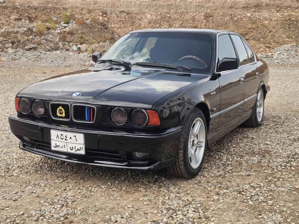بي ام دبليو 520 • ٨٠٠٠٠ كم • ويل M