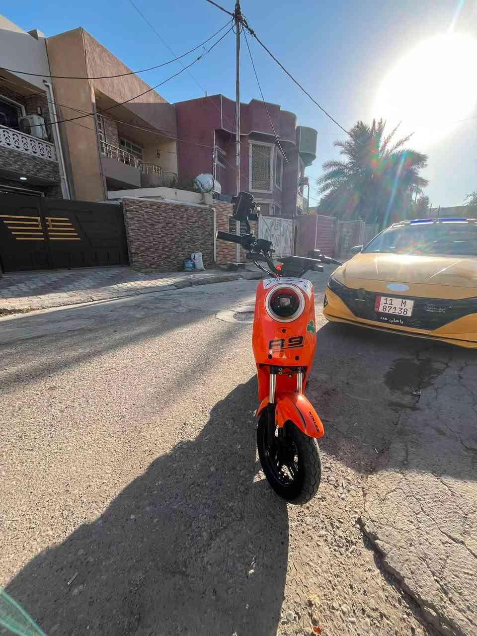السلام عليكم دراجة شحن R9للبيع لون برتقالي بطارياتة كلهن زينات موديل ٢٠٢٥
٣٢انبير يعني ٥بطاريات الدراجة نضيفة كلش السعر 
٤٠٠ وبيهة مجال للتواصل هاذة الرقم واتساب ***********
