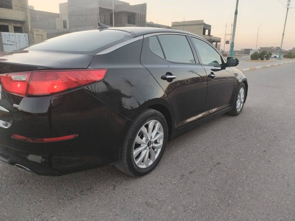 اوبتيما أمريكي ١٥
مكينه ٢٤٠٠ مع كير شرط
تبديل بنيد الأصلي
ضربتهه بالجنطه ما عابره راجع ع البارد

للبيع او المراوس بسياره صالون
السعر 115 وبيها مجال
