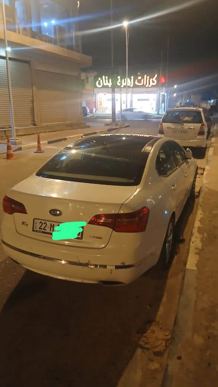 السلام وعليكم شباب كيا كاتنزا فول موصفات 6 بصمات ستيرن كهربائي أدوات أدوات مكصوصه جنطه شغل عدل كله باجات السيارات  فتحتين بني رامه تحكم ستيرن كشنات كهربائيه خلفي امامي تدفئه بل كشنات وستبرن تدفئه تبريد شاشه كامره حساسات رادارات ثلاجه مانع نزلاغ نضام ايكو تشغيل بصمه بيبان بصمات عنوان البصره وسعرها 48 وبيه مجال للطيبين ***********
