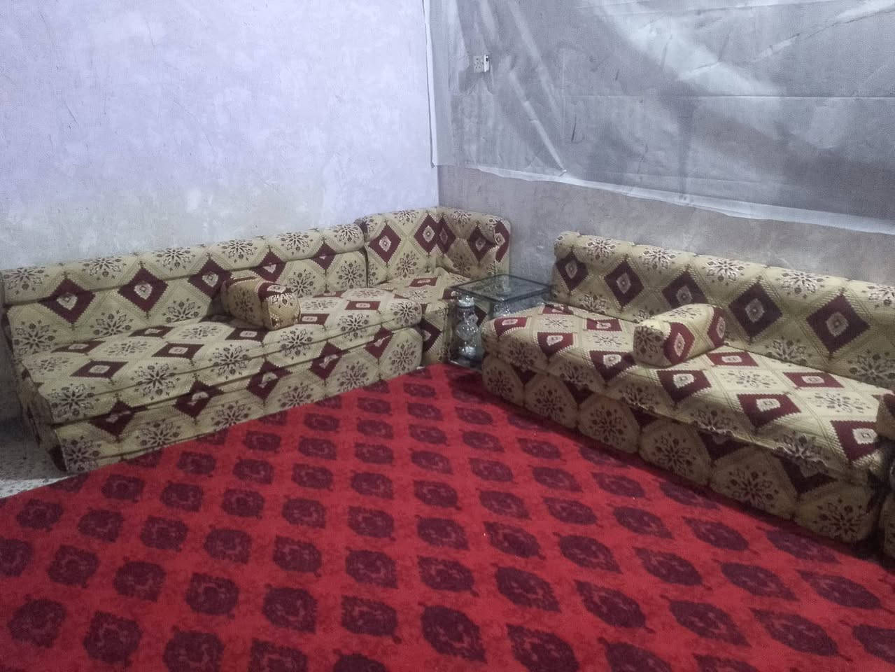 جلسه خليجي • نظيفه • ١٠م