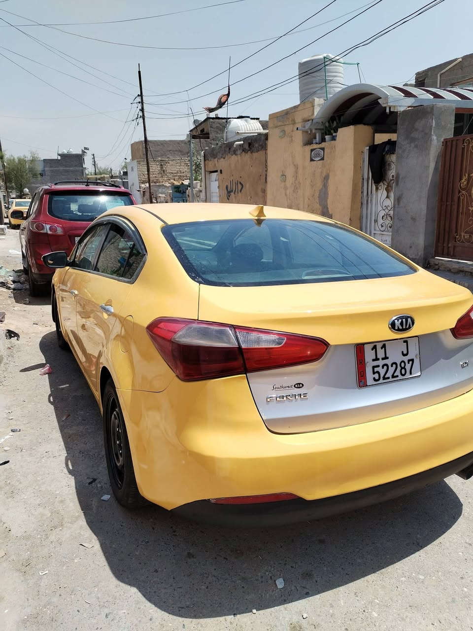 السلام عليكم ورحمة الله وبركاته كيا فورتي ٢٠١٤ وارد امريكي حادث جاملغ امامي محرك كير تبريد خير من الله السعر ٩٠ العنوان بغداد جسر ديالي رقمي ***********
