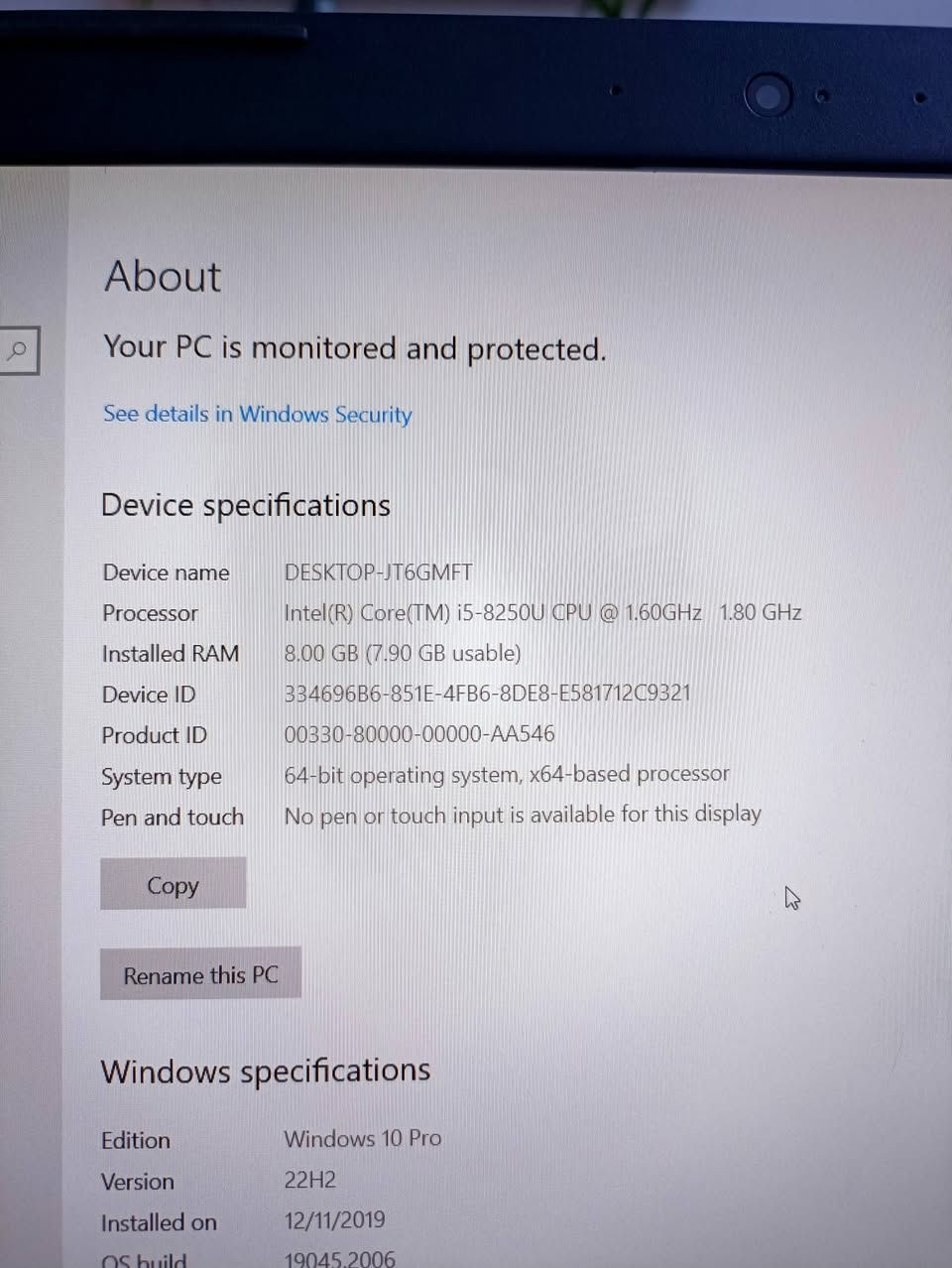 السلام عليكم
Dell 
i5 - جيل 8 
أستعمال شخصي نضيفة 
السعر 325 ألف 
مكاني بغداد 
واتساب / ***********
