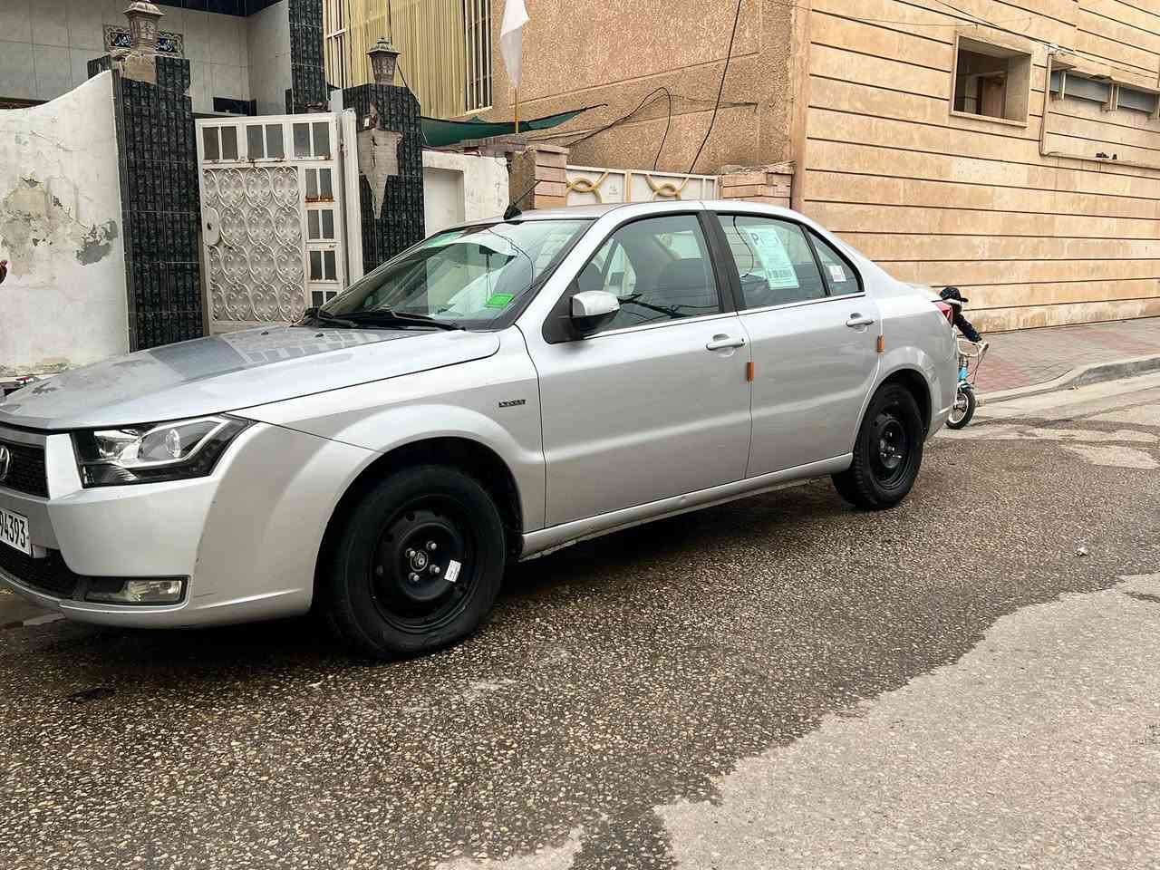 سمند دنا 2017
ايراني اصل استيراد خاص وليس تجميع 

رقم بغداد بأسمي 

محرك جديد 

مكان السيارة كربلاء 

السعر 55 وبيها مجال قليل 

للاستفسار الاتصال فقط ***********
