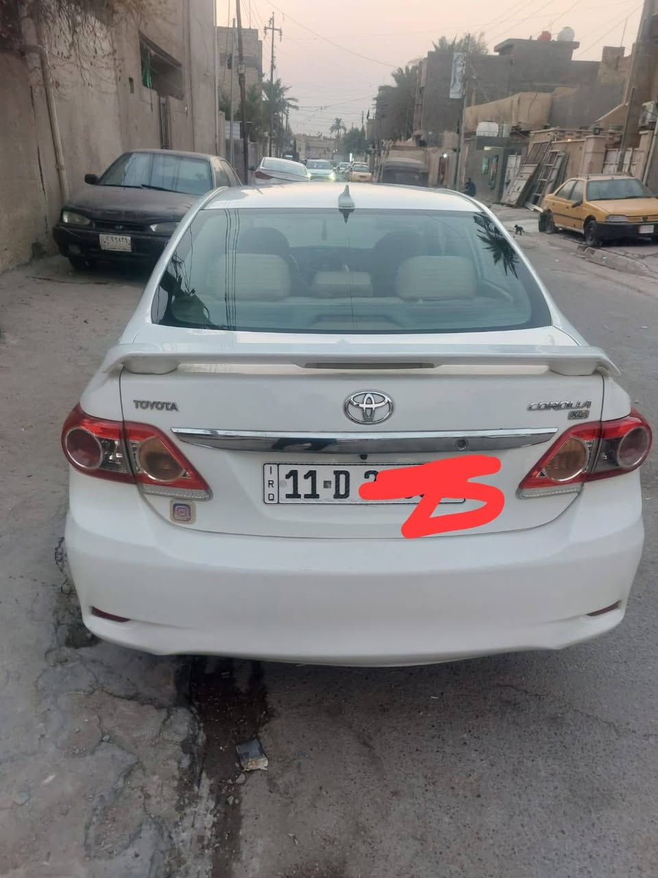 سلام عليكم كورلا موديل 2008 خليجي محدثه 2013 محرك 1800 كما موضح بصوره اجاملغ الامامي وخلفي جهه الصدر ابيع احزام  السعر 95 وبيهه مجال مكان بغداد للستفسار واتساب ***********

