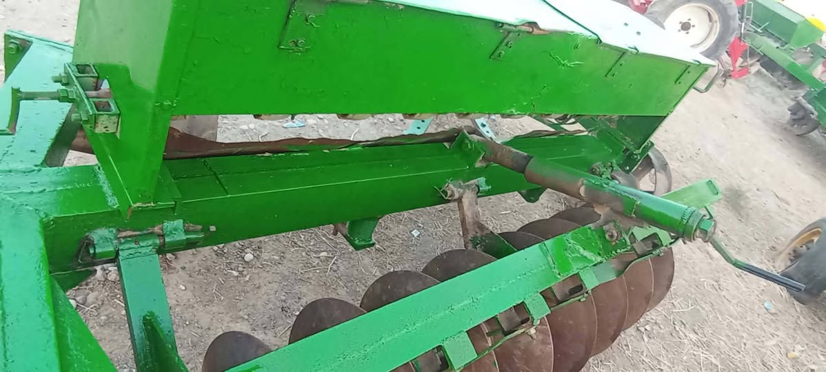 ديسك ٨صاج • فرنسي • قضاء بردرش