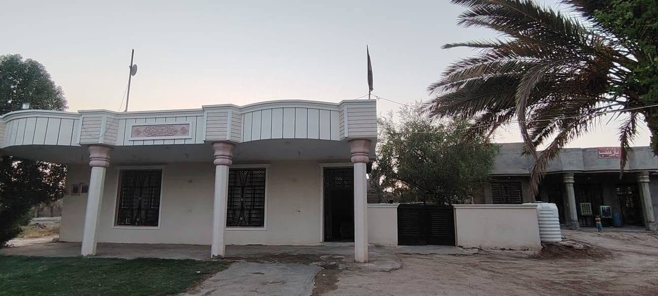 🏡 للبيع دارين سكنيتين خلف جامعة بابل
متوفر دارين للبيع، ويمكن بيع دار واحدة أو الدارين معًا حسب الرغبة.

📐 المساحة الكلية: 3000 متر مربع
💧 ماء إسالة
⚡ كهرباء وطنية
🔌 خط مولدة
📄 طابو زراعي – سند 25
🔄 تحويل مباشر
📑 فاتح بيان

📍 الموقع: خلف جامعة بابل – ناحية إبراهيم الخليل (ع)

للاستفسار والتواصل: 📞 ***********
📞 ***********

للجادين فقط، اتصال أو مراسلة الصفحة.
