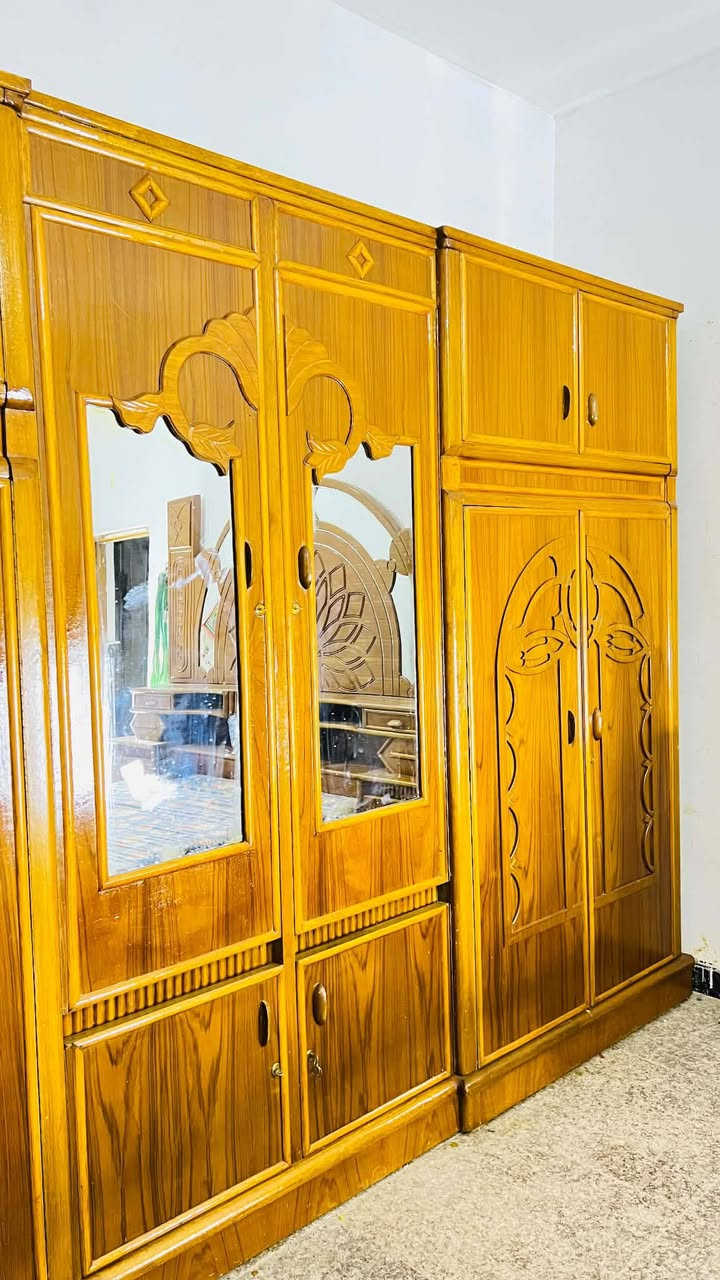 سلام عليكم مكلف بلنشر غرفه صاج تسكام طابقين ظهر جرجوبه داخل وخارج صاج السعر ٨٠٠وبيها مجال للشراي للإستفسار الاتصال ***********

