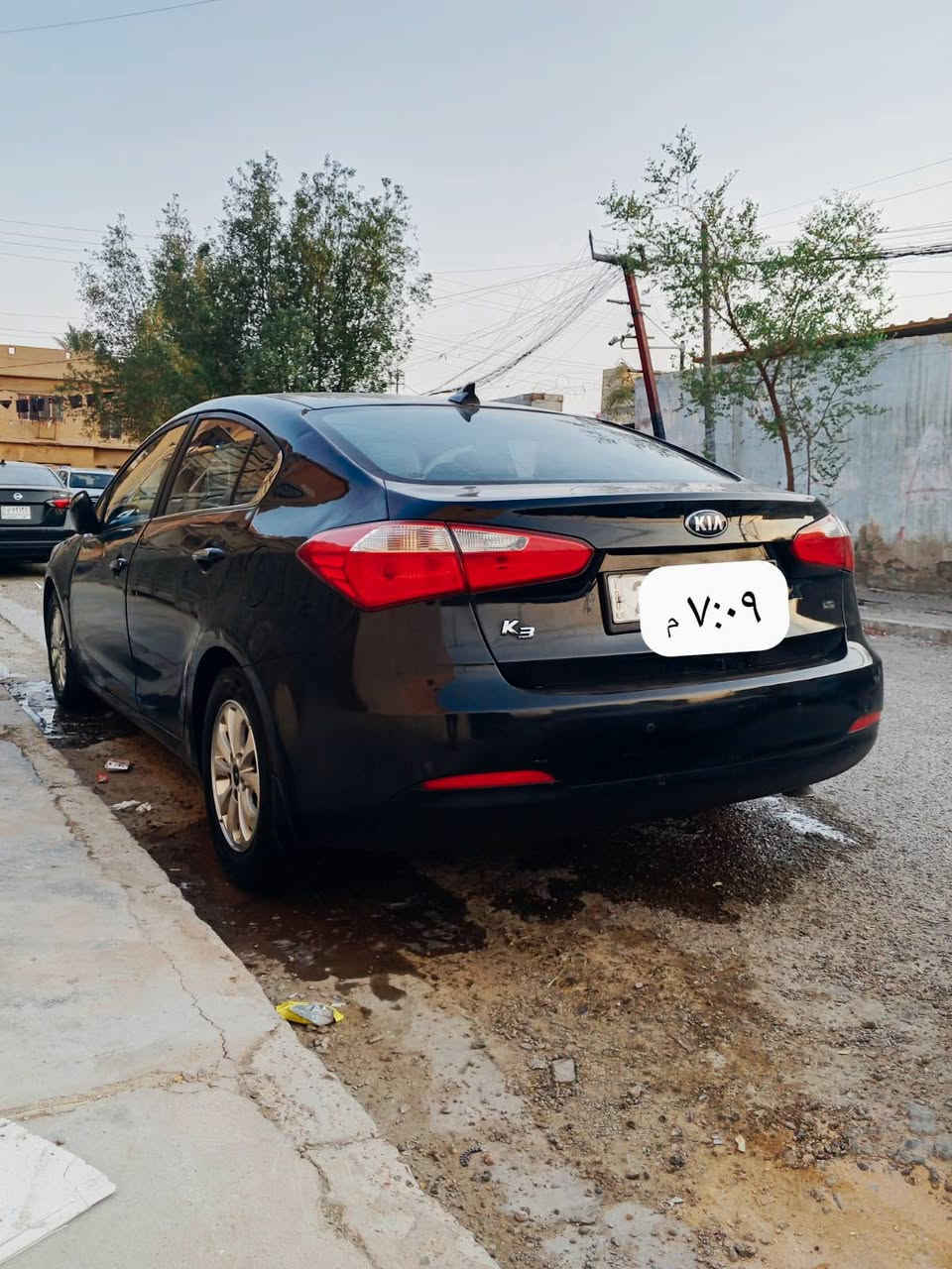 سلام عليكم كيا سيراتو مديل 13 دخول جديد كير مكينه تبريد حداديه بجيس سياره خير من الله تحكم ستيرن  مري اشاير وشفط صندوك بصمه شاشه كامره كص جنطه تؤم طبق الااصل على سياره محتركه دك حاسبه شرط مكان بغداد سعر 48بيها مجال انشاء الله بيع فقط بدون مراوس بدون قصد‏‪***********‬‏
