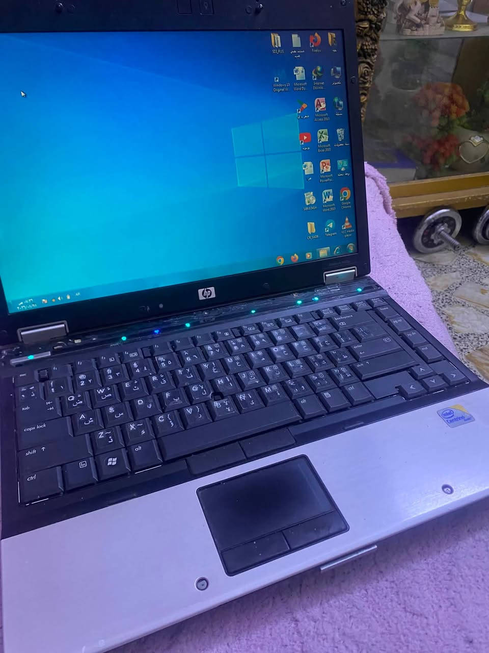 لابتوب hp جاهز ونظيف بطارية شاحنة نظيفات المواصفات 👇👇👇👇👇👇👇
Hp elitebook 6930p

Cpu duo ( 2cpu)2.53

Ram 4g

HHD 160G

S.Z 15.6

السعر 85  الف 

النجف الكوفة

***********
