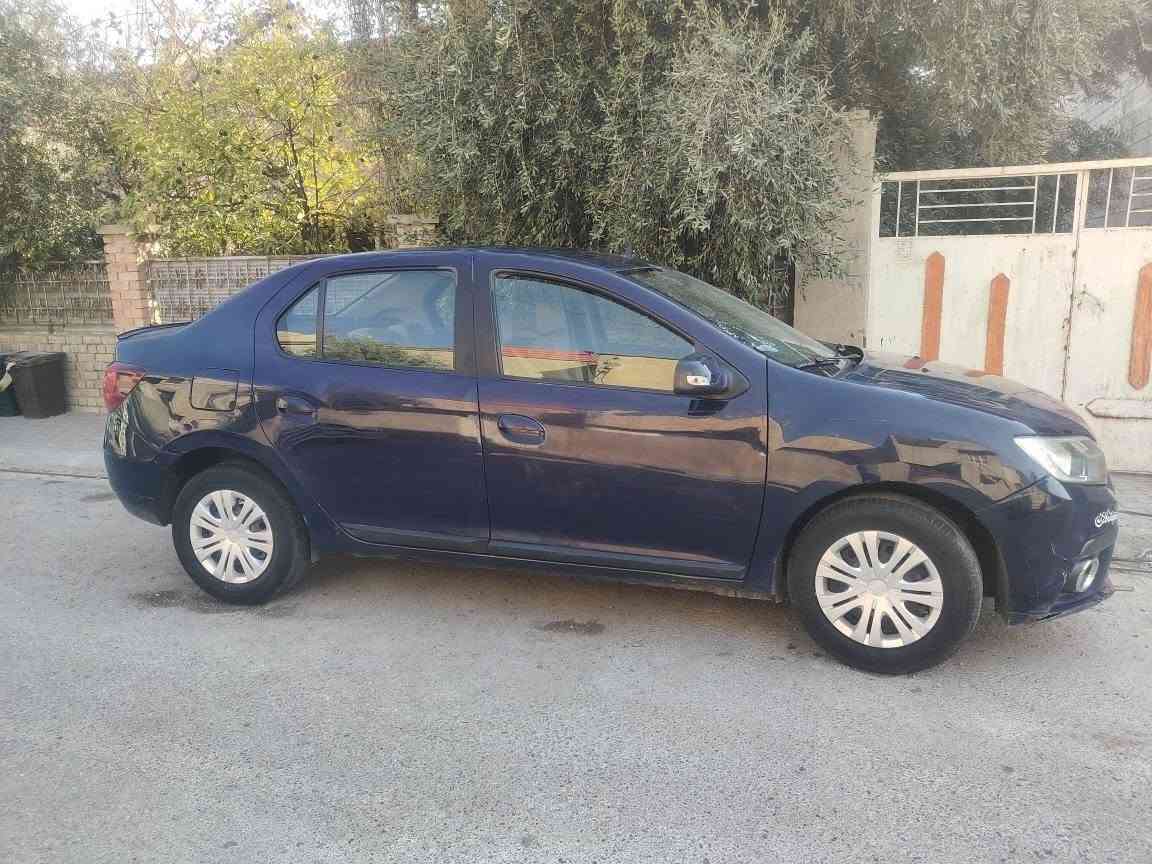 رينو سمبل موديل 2017 
السنوية جديده 2029
كير محرك بالشرط 
بيه شبرين صبغ
السيارة مابية ضربة 
اقتصادي
تحويل ووكالة شرط
بيه شبرين صبغ جاملغ
بيه جلح ومكانات بارد
صدر جديد
طايرات جديدة 
السعر 53
للاستفسار
***********
*********** كركوك, العراق
