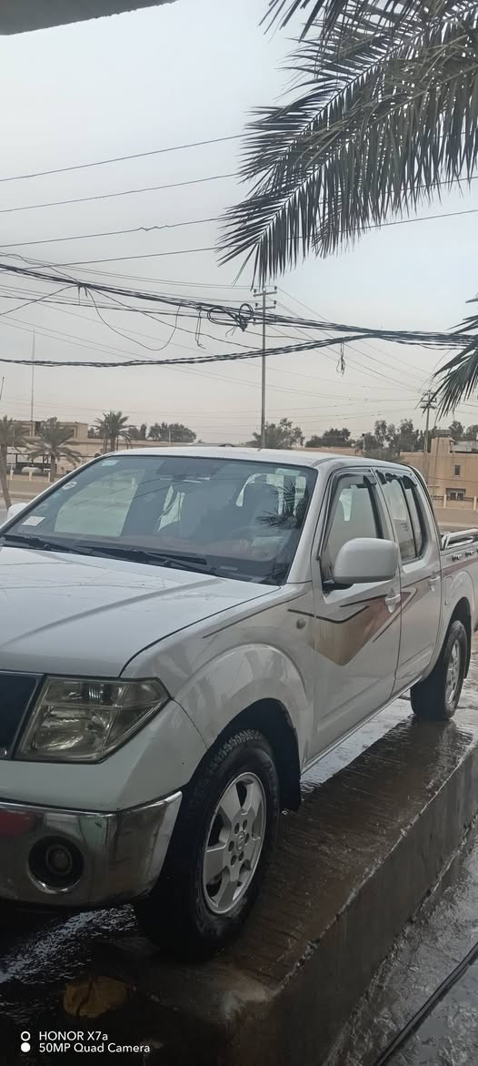 سلام عليكم للبيع بيكم نيفاره مديل 9رقم بابل مشروع وطني كير اوتماتيك محرك كايم كير مكفول تخم تاير جديد كهربائية شغاله على وضع شركه سيارة جاهزه من كلشي كل غراضه السيارة على وضع شركه بيه باردات اشويه صفحت العبري مكان نجف كوفه البوحداري مقابل المعهد الفني للتواصل ***********
