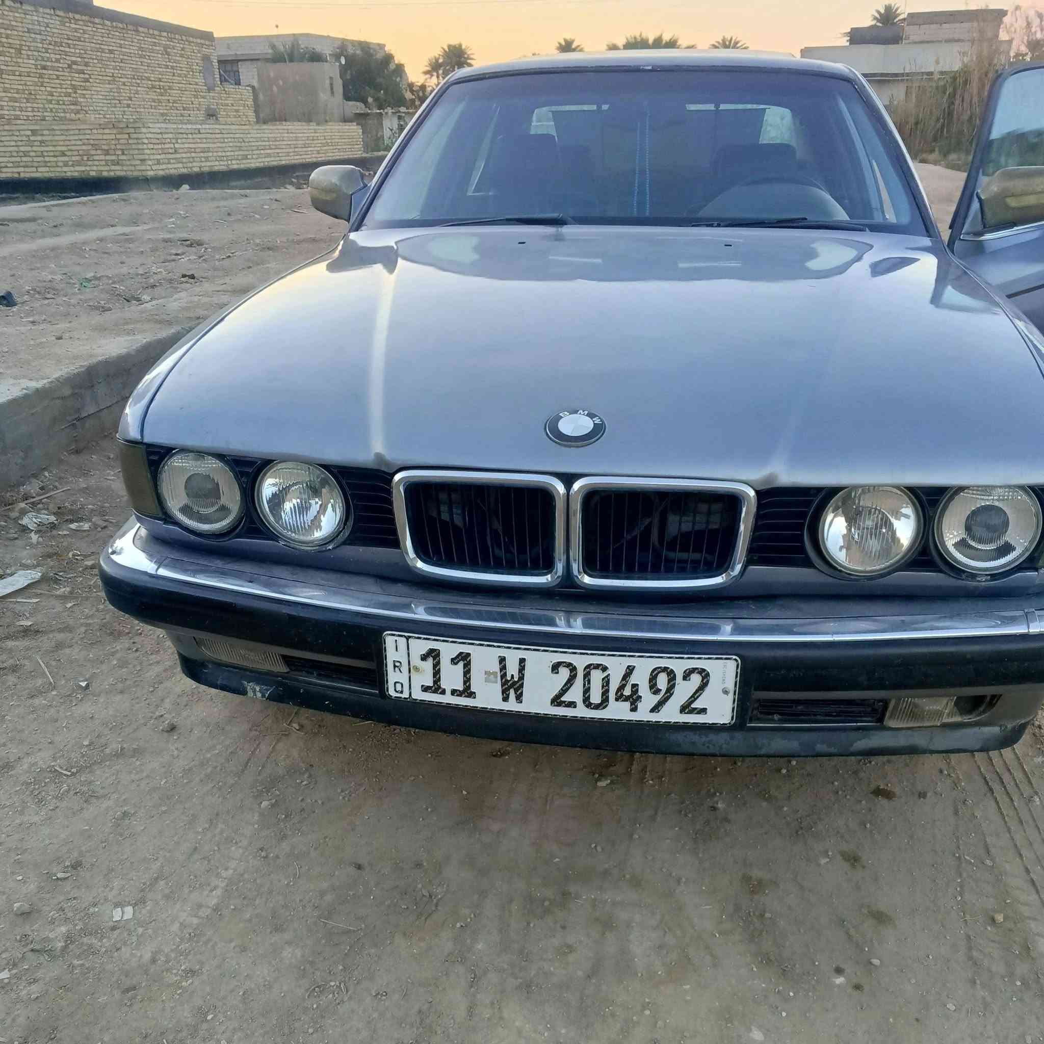 بي ام دبليو 740 • محرك V8 • رقم بغداد