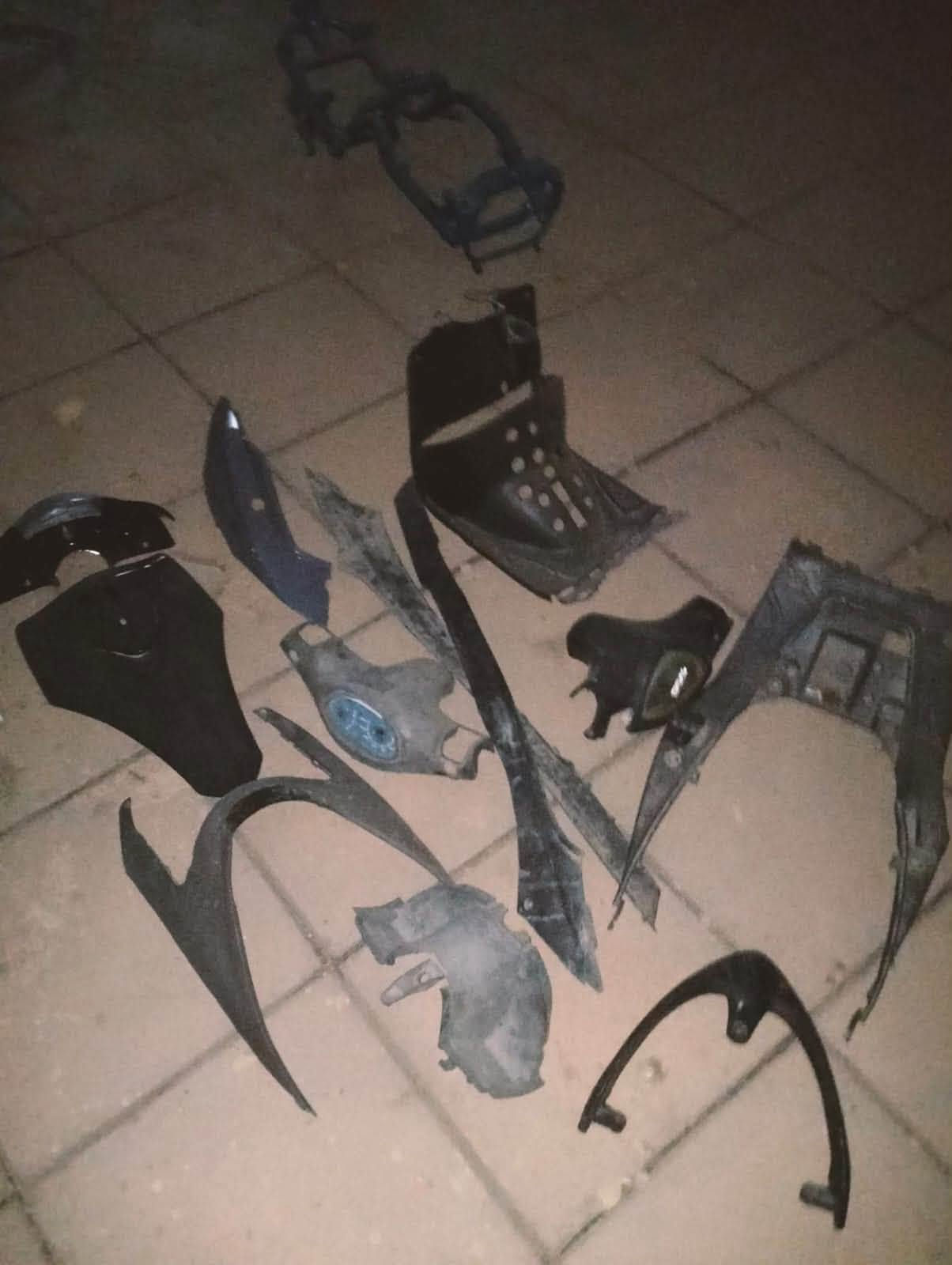 للبيع • واتساب فقط • خط متوقف