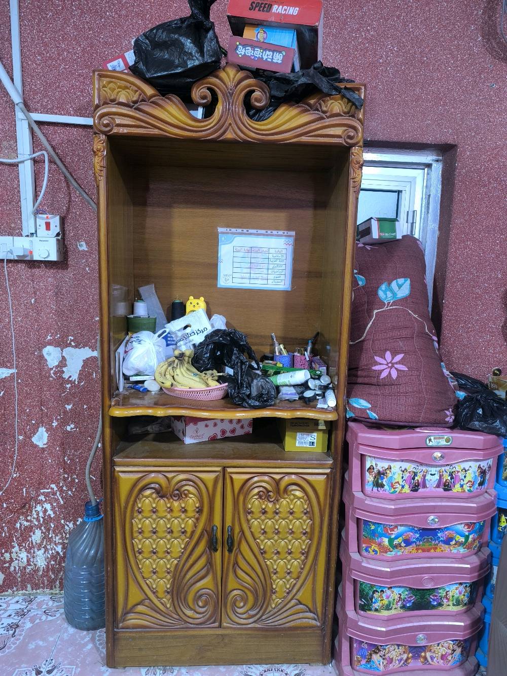 غرفه اخشاب • ٦ قطع • مستعملة مرة وحدة