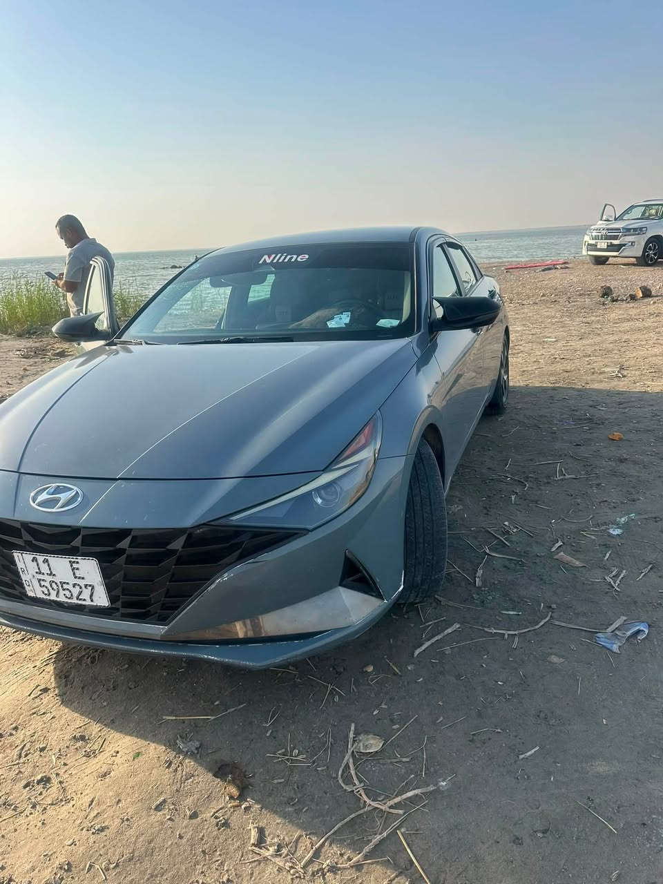 سلام عليكم لنتره 23هايبرد بانزين 

وارد امريكي جاملغ وربع لبنيد

فول موصفات عده لفتحه

حساسات خلفيه وماميه

مكاني بغداد بيع ومراوس 
سعر 125 
رقمي ***********

