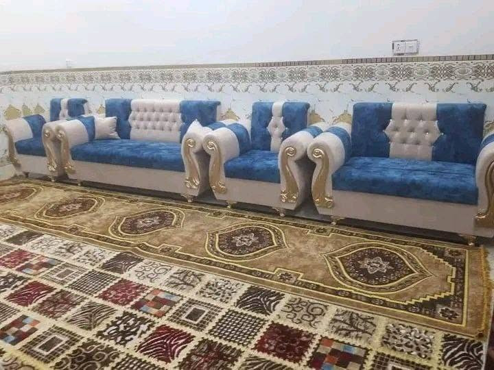 عرض خاص  خلال اسبوع فقط
موديل بطه
 واتساب .
***********
سعر 385
قماش قديفه رجل عظم عاج ويا 4كوشات فقط 
❌❌❌❌❌❌❌❌❌

أنتبااااه إلى لأسعار 
ال١٠ مقعد   385
ال٨ مقعد   350
ال٧مقعد  325
ال٦مقعد. 300
ال٥مقعد  275

توصيل داخل بغداد مجانا  اطراف15
صنع عراقي  
أحدث التصاميم الفنية 
🖍الشغل حسب طلبكم من ناحية اختياركم الالوان وعدد المقاعد 
⭕️مواصفات العمل 
♦️اسفنج. مميز 
⭕️ الخشب مقعد مضغوط
رجل عظم عاج  

⭕️القماش 
 قديفه 

❇️قياسات القنفات ❇️

العرض 75
190سم  القنفه الكبيرة ام ثلاث مقاعد 
150 سم القنفه الوسط ام مقعدين 
75 سم  الكرسي. 
🌹🌹🌹🌹
جميع الالوان متوفره
توصيل داخل بغداد مجاني أطراف 15

التوصيل  سريع 
للحجز ارسل
 الصورة 
والاسم 
ورقمين موبايل 
والعنوان
على الخاص

الاضافات 

قماش كتان 30 رجل نيكل 25

نص مكتوب في الصور:
- 26/12/2024 16:32 POCO F5 | قدیس
- 26/12/2024 16:31 قدیس | POCO F5