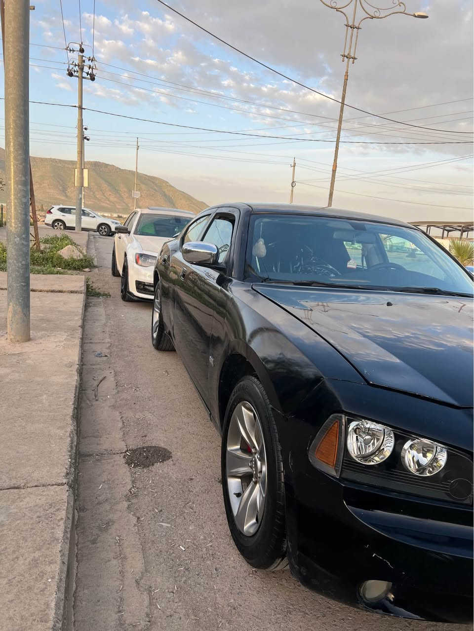 Dodge charger2008
3.5V6
کۆدی بۆ کراوە 
کووشن جڵد
ئاوێنە کارە بایی
کووشنی سایەق کارە بایی
تەبرید ساردوو گەرمی بەشەرت
کارەبایاتی هەموو گیانه بەشەرت
پێشوو پشت کەپس بێدەحم
سەیارەکە تووندوو تۆڵە
گێروو مەکینەی بەشەرت
سەیارەکی تابڵێی جوانوو بێ کێشەیە
نرخ:47 گلا یەک تۆز محامەلە
ژمارە:*********** رانية, السليمانية
