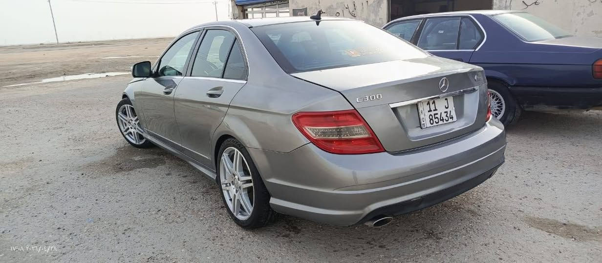 مارسدس C300 كير محرك كفاله تبريد فتحه سقف اشاير بل مري  كشن كهربائي بيه هواي مواصفات شاشه ترحيب بصمه تشغيل بصمت فتح جنطه بيه رشات جراد ابيع حزام ***********

نص مكتوب في الصور:
- ١٧:٠٨ ٢٠٢٦/٠٤/٢٨
- ١٣:١٥ ٢٠٢٦/٠٥/٢٠