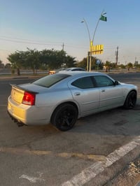 دودج تشارجر • ٢٠١٠ • رقم بصره