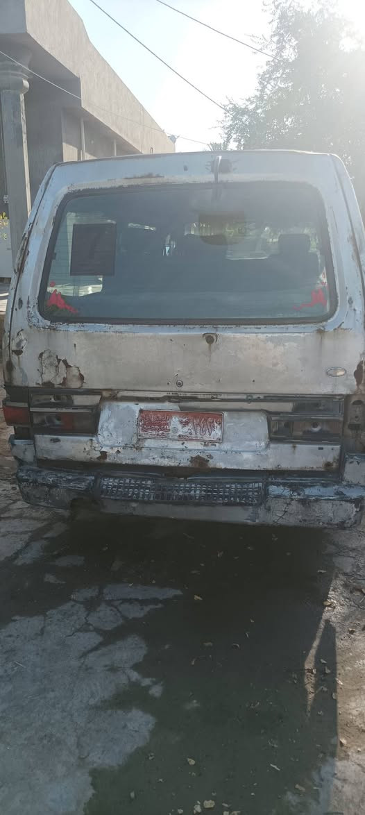 بستا للبيع 

مكينه نضيفه لاتنقيص ولاتبخير اكسل نضيف الكير الثالث يفلت 

التايرات نضاف 

فقط مكاتبه راعيهه ما اندله السعر 15 

المكان تاجي منشأ نصر 

 ***********واتساب

‏‪+964 784 012 3834‬‏
