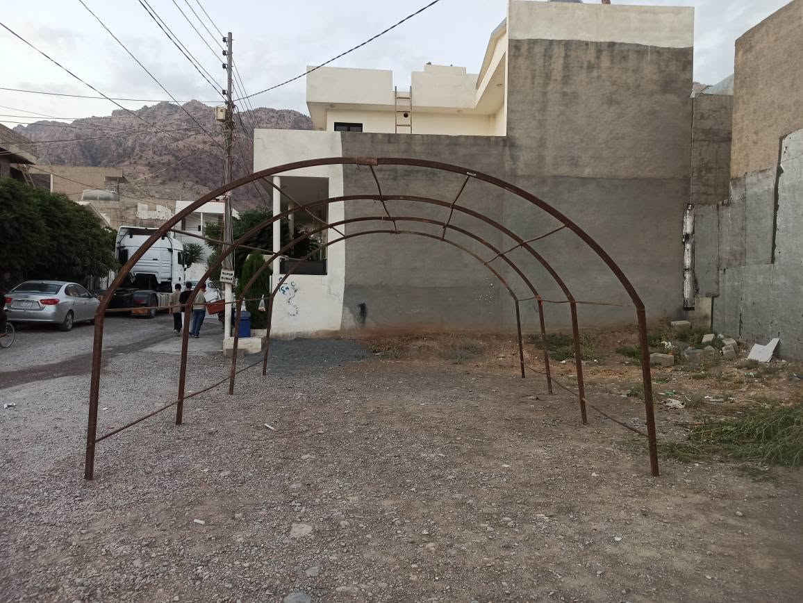 سڵاو تان لێ بێت ئەم ئاسنە ئی  خێوەتە بۆفڕۆشتنە ڕانیەسعری
150 هەزار  بێ کێشەیە  بۆ هەموو شتێک  ئەبێت 6/5 

*********** یان *********** رانية, السليمانية
