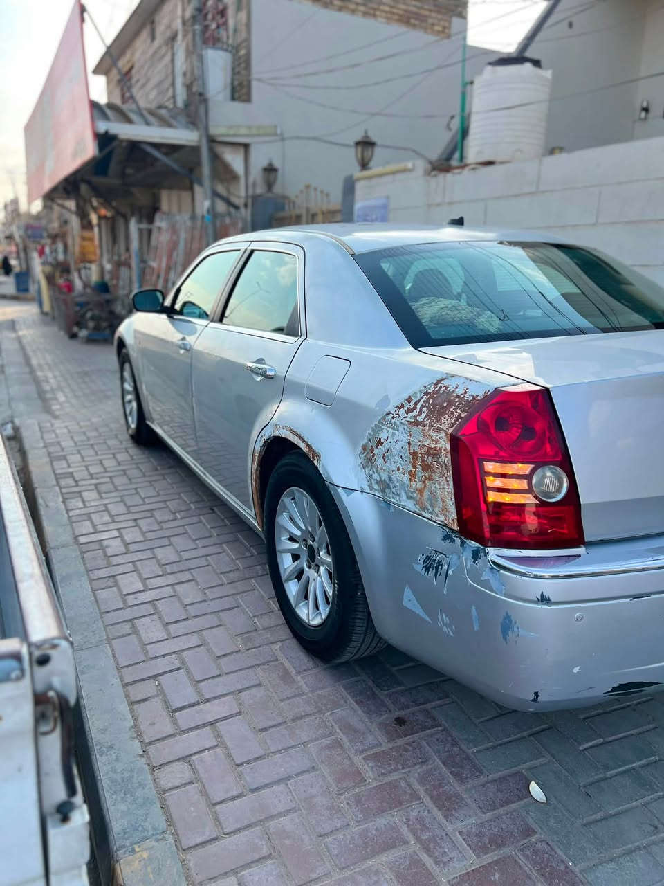 السلام عليكم اوباما 2008اصل للبيع مكينه 3500 اصل السياره فول مواصفات رقم انكليزي بأسمي سنويه لل27 السعره 95 ***********
