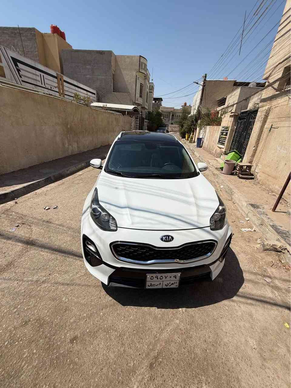 السلام عليكم سبورتج 2020 ابيض صدفي سلوفاكي المرغوب  كفاله عامه فقط بيهه pdr  شي بسيط باب خلف العبري مكينه 2000 دوش بانوراما كشنات جلد زيتوني اصل ماشيه 71 الف ثلاث انضمه قياده eco nurmal sport ونضام مساعده نزول المنحدرات حساسات شاشه كامره  اشاير بالمري عليهه سستم صوت حلو رقم اربيل منتهيه سنويه بشهر الثالث حداده تبريد خير من الله 
عنوان البصره الجنينه شارع البهو 
***********
السعر $190 وبيهه مجال انشالله البصرة, العراق
