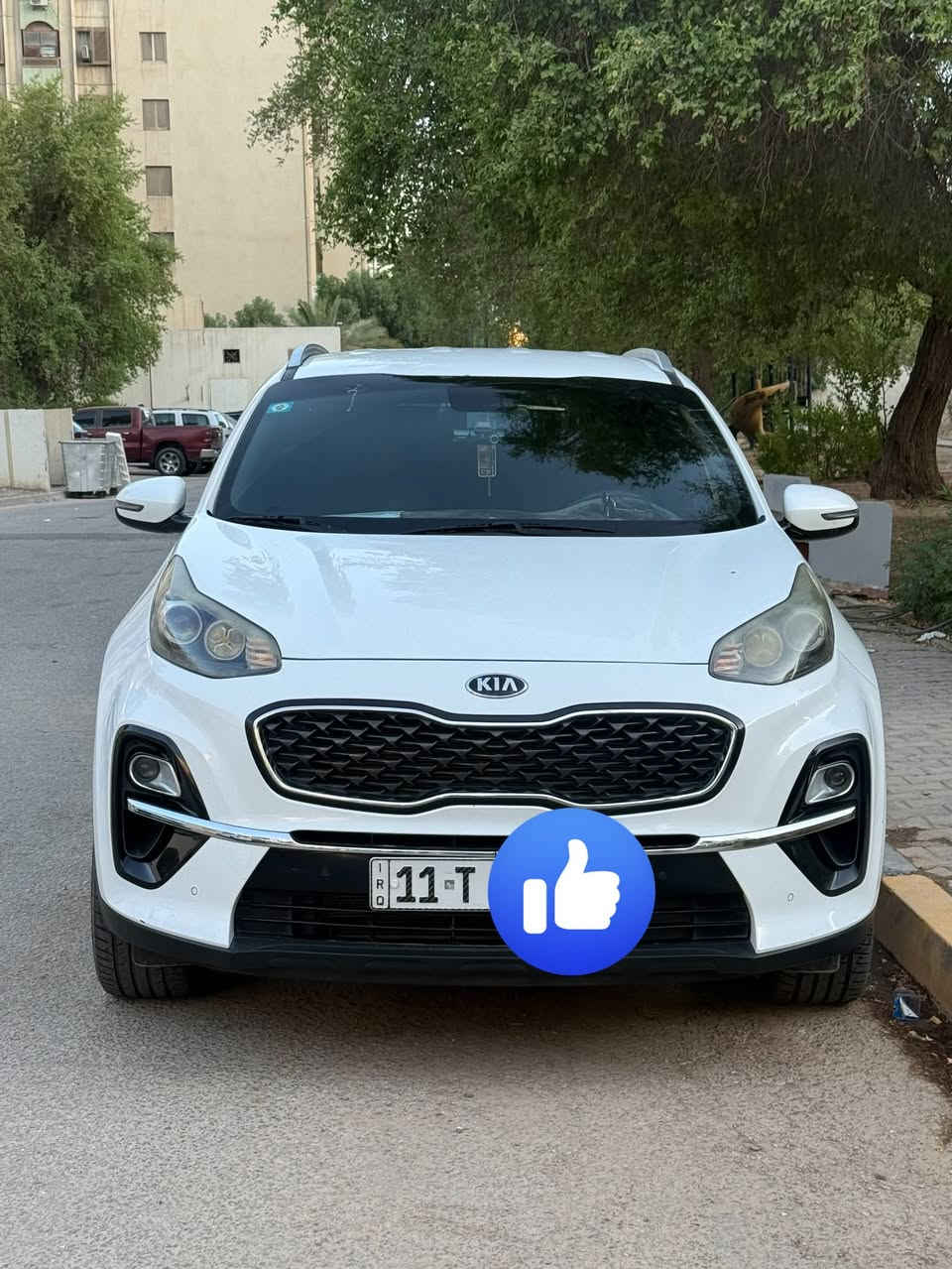 سلام عليكم للبيع سبورتج 2019خليجي كفاله من الصبغ والتبديل بيها بس بارد بلباب الخلفي عكس السايق وصارت بي طخه 
ماشية 118km
موصفات
مري شفط 
كشنات جلد +مخمل 
داخل اسود وحمصي 
فول تحكمات ستيرن 
شاشة ابل كاربلاي  
حساسات امامي خلفي 
تبريد قطعتين
داشكام بيها تصوير امامي خلفي داخلي 
رقم بغداد باسمي
سعرها 175$وبيها مجال
مكانها بغداد كرادة مريم
الاستفسار ***********
