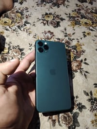 ايفون 📱 11برو ماكس   بطارية 86  ذاكرة 256  جهاز وتر مكفول كفالة عامة ش...