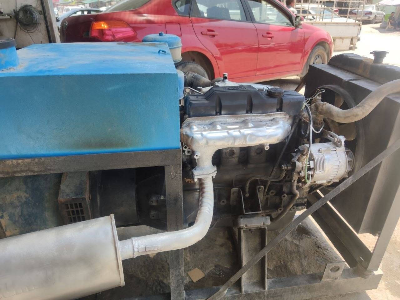 السلام عليكم  مولده كيه 30KVA نظيفه جدا سعرها 15 ,ورقه  شغلها درجه اولى طبك كوبلن محرك 2701 مكانها بل حله قرب غرفة التجاره 
***********
