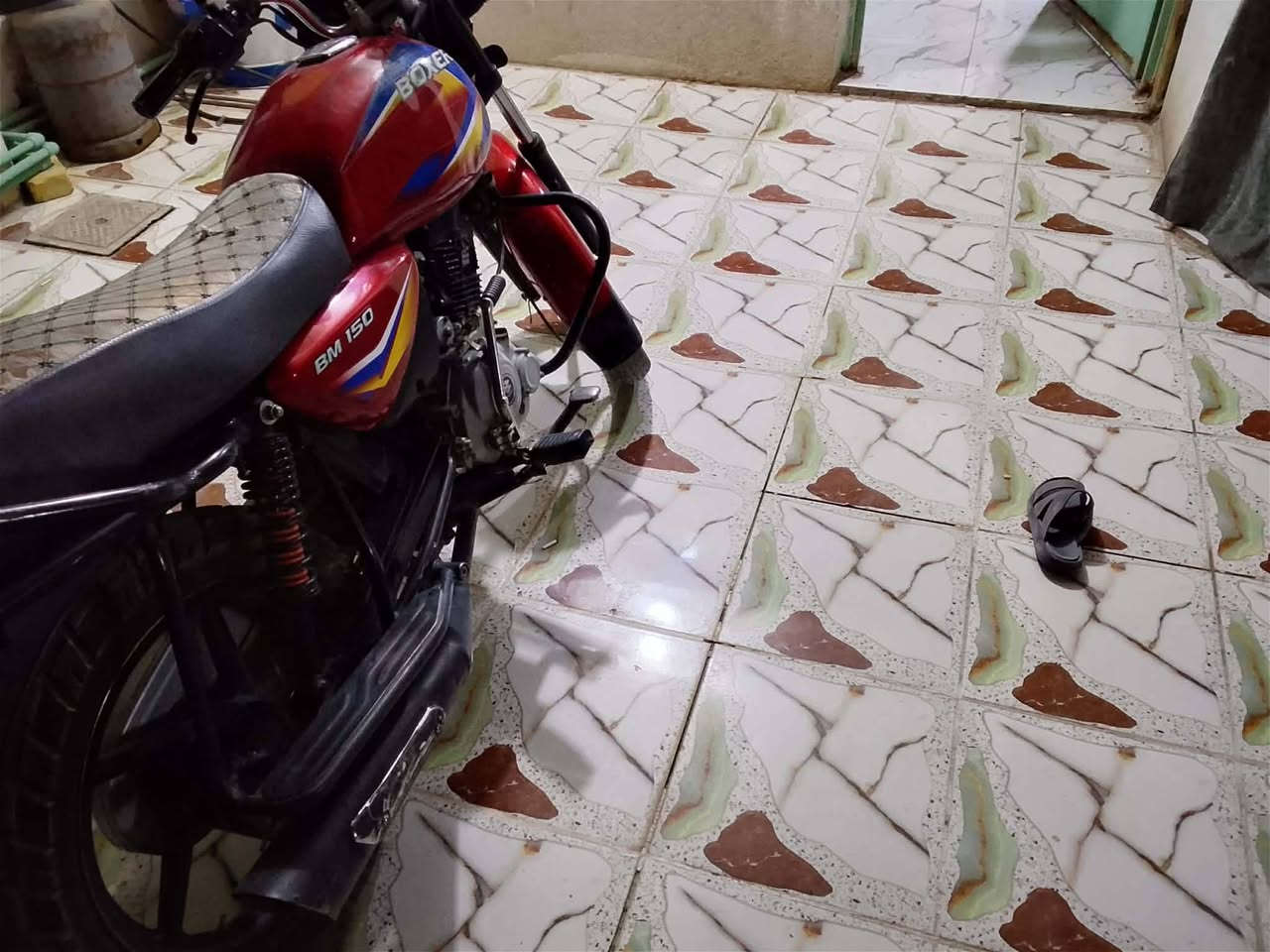 بوكسر جبلي 22 رقم وسنويه جاهزه كارتون شطره
